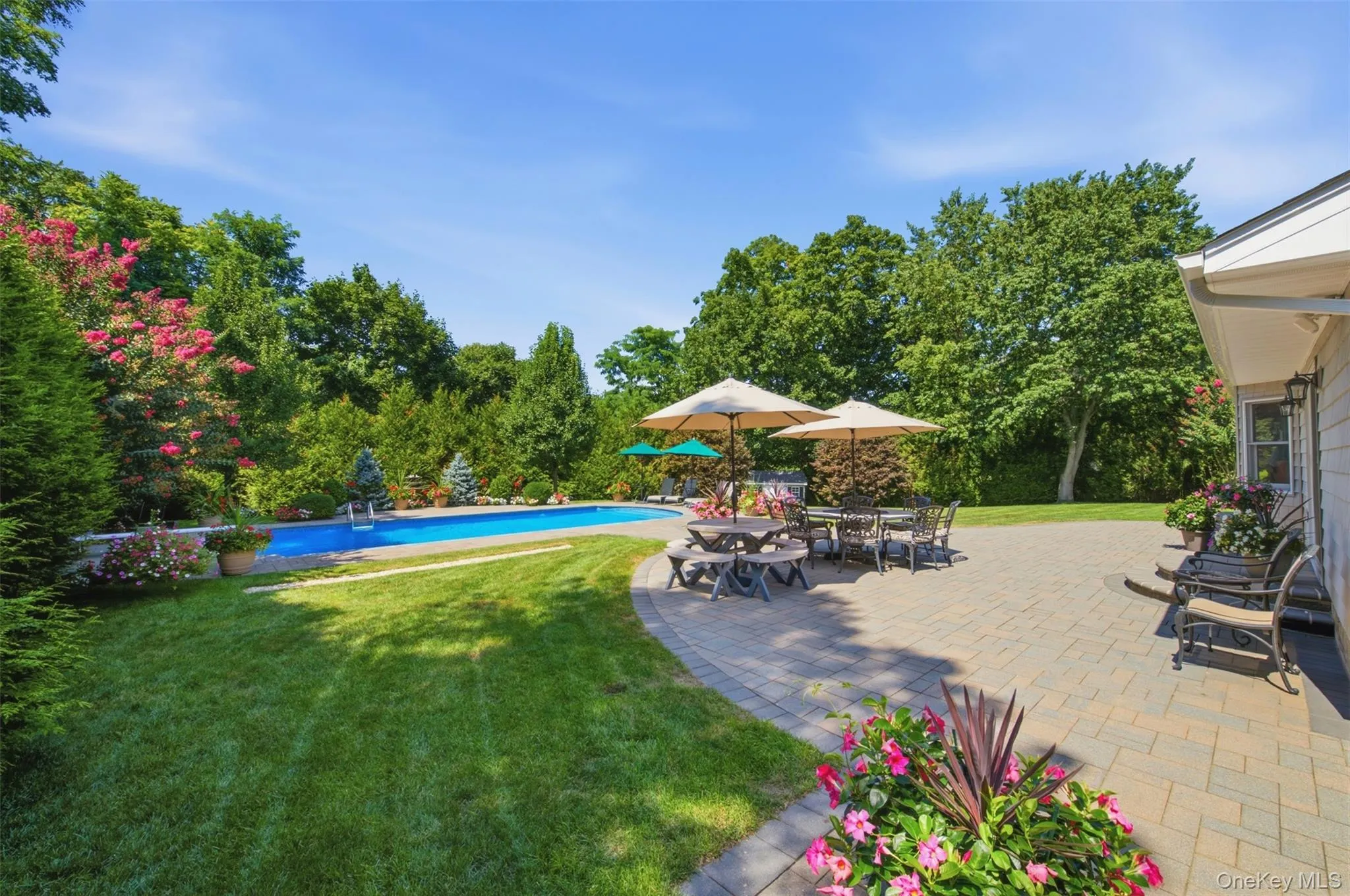 15 Brandywine Drive, Brookhaven, NY, 4 Bedrooms Bedrooms, 9 Rooms Rooms,2 BathroomsBathrooms,Residential,For Rent,Brandywine,0,1040156 15 Brandywine Drive, Brookhaven, NY, 4 Bedrooms Bedrooms, 9 Rooms Rooms,2 BathroomsBathrooms,Residential,For Rent,Brandywine,0,1040156