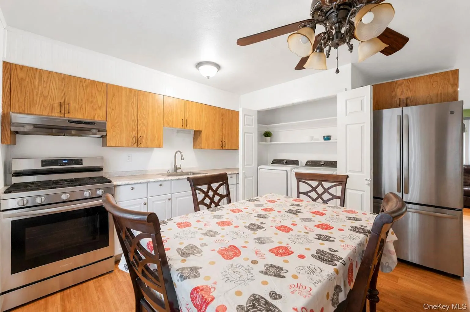 35 Hart Street, Brookhaven, NY, 5 Bedrooms Bedrooms, 8 Rooms Rooms,2 BathroomsBathrooms,Residential,For Rent,Hart,0,1040157 35 Hart Street, Brookhaven, NY, 5 Bedrooms Bedrooms, 8 Rooms Rooms,2 BathroomsBathrooms,Residential,For Rent,Hart,0,1040157