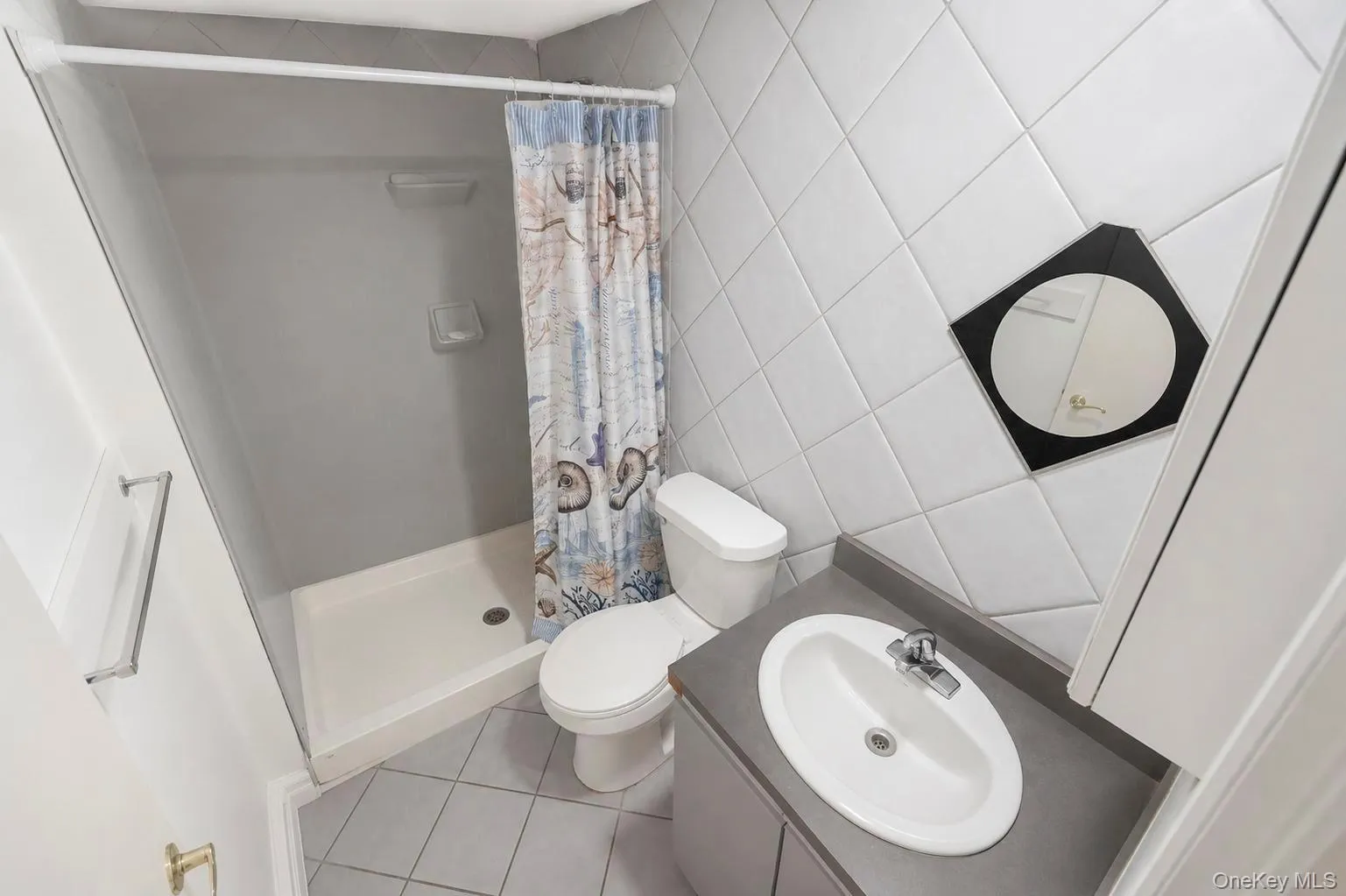 35 Hart Street, Brookhaven, NY, 5 Bedrooms Bedrooms, 8 Rooms Rooms,2 BathroomsBathrooms,Residential,For Rent,Hart,0,1040157 35 Hart Street, Brookhaven, NY, 5 Bedrooms Bedrooms, 8 Rooms Rooms,2 BathroomsBathrooms,Residential,For Rent,Hart,0,1040157