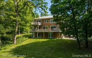 20 Pennsylvania Avenue, Catskill, NY, 3 Bedrooms Bedrooms, 10 Rooms Rooms,3 BathroomsBathrooms,Residential,For Rent,Pennsylvania,0,1040160 20 Pennsylvania Avenue, Catskill, NY, 3 Bedrooms Bedrooms, 10 Rooms Rooms,3 BathroomsBathrooms,Residential,For Rent,Pennsylvania,0,1040160