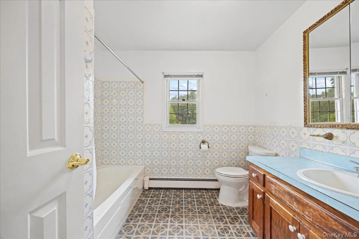 12 George Court, Brookhaven, NY, 4 Bedrooms Bedrooms, 8 Rooms Rooms,2 BathroomsBathrooms,Residential,For Rent,George,0,1040165 12 George Court, Brookhaven, NY, 4 Bedrooms Bedrooms, 8 Rooms Rooms,2 BathroomsBathrooms,Residential,For Rent,George,0,1040165