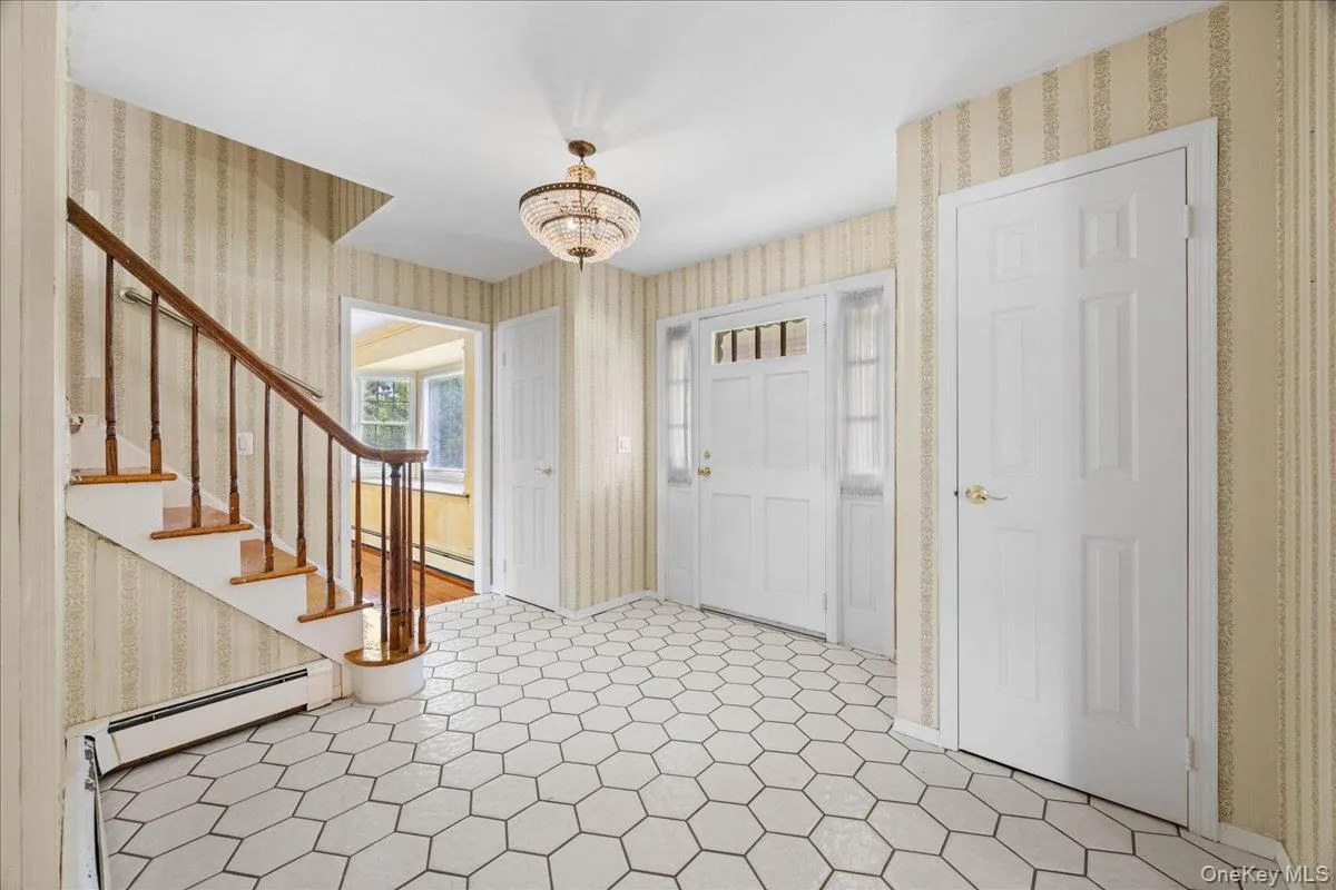12 George Court, Brookhaven, NY, 4 Bedrooms Bedrooms, 8 Rooms Rooms,2 BathroomsBathrooms,Residential,For Rent,George,0,1040165 12 George Court, Brookhaven, NY, 4 Bedrooms Bedrooms, 8 Rooms Rooms,2 BathroomsBathrooms,Residential,For Rent,George,0,1040165