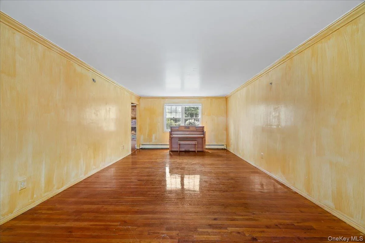 12 George Court, Brookhaven, NY, 4 Bedrooms Bedrooms, 8 Rooms Rooms,2 BathroomsBathrooms,Residential,For Rent,George,0,1040165 12 George Court, Brookhaven, NY, 4 Bedrooms Bedrooms, 8 Rooms Rooms,2 BathroomsBathrooms,Residential,For Rent,George,0,1040165