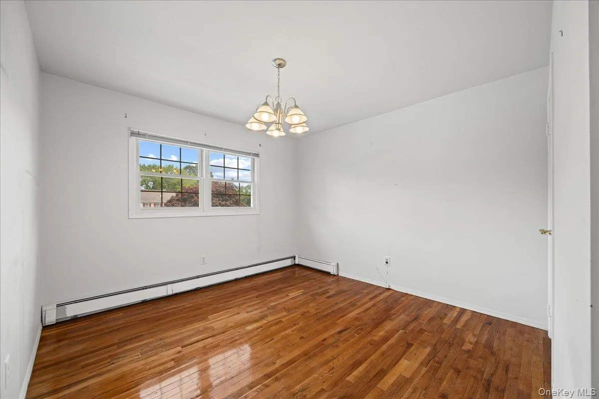 12 George Court, Brookhaven, NY, 4 Bedrooms Bedrooms, 8 Rooms Rooms,2 BathroomsBathrooms,Residential,For Rent,George,0,1040165 12 George Court, Brookhaven, NY, 4 Bedrooms Bedrooms, 8 Rooms Rooms,2 BathroomsBathrooms,Residential,For Rent,George,0,1040165