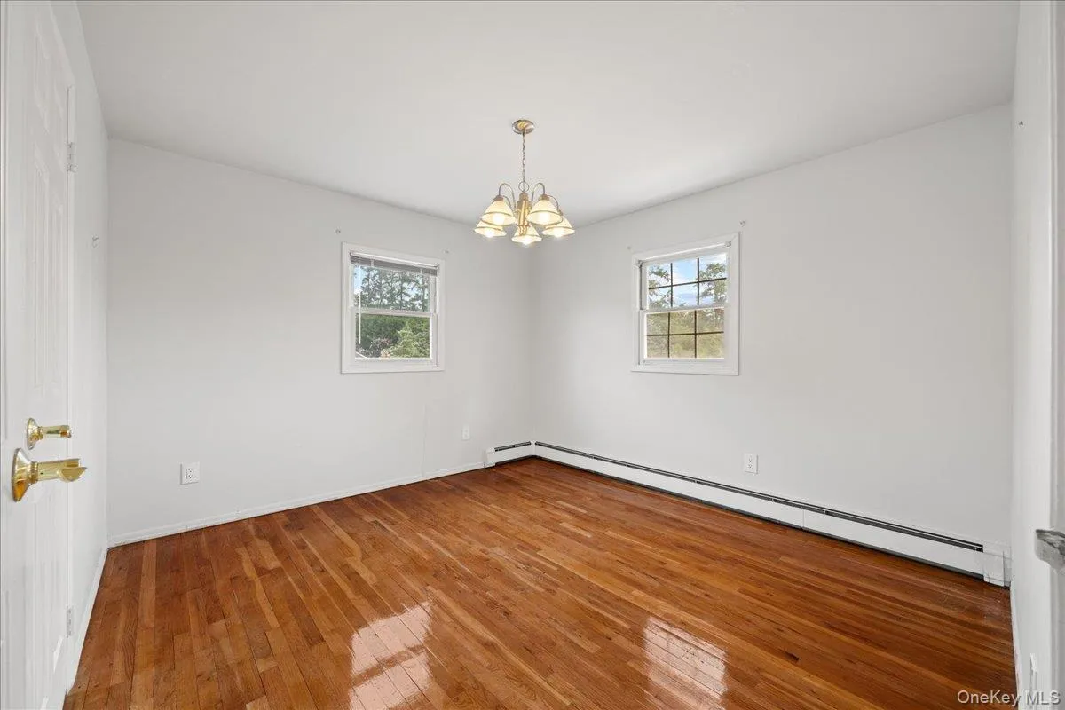 12 George Court, Brookhaven, NY, 4 Bedrooms Bedrooms, 8 Rooms Rooms,2 BathroomsBathrooms,Residential,For Rent,George,0,1040165 12 George Court, Brookhaven, NY, 4 Bedrooms Bedrooms, 8 Rooms Rooms,2 BathroomsBathrooms,Residential,For Rent,George,0,1040165