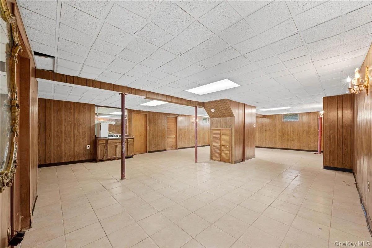 12 George Court, Brookhaven, NY, 4 Bedrooms Bedrooms, 8 Rooms Rooms,2 BathroomsBathrooms,Residential,For Rent,George,0,1040165 12 George Court, Brookhaven, NY, 4 Bedrooms Bedrooms, 8 Rooms Rooms,2 BathroomsBathrooms,Residential,For Rent,George,0,1040165
