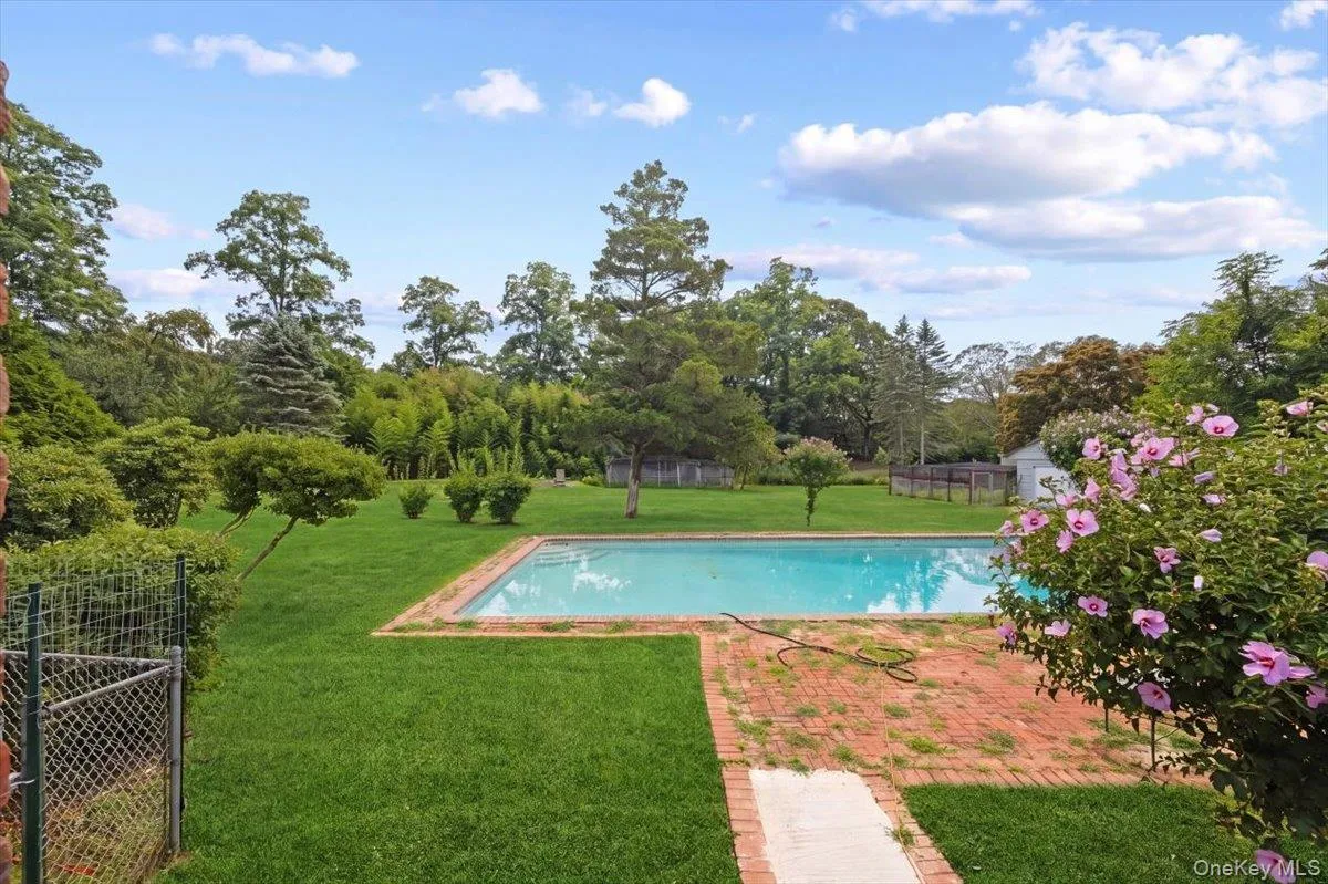12 George Court, Brookhaven, NY, 4 Bedrooms Bedrooms, 8 Rooms Rooms,2 BathroomsBathrooms,Residential,For Rent,George,0,1040165 12 George Court, Brookhaven, NY, 4 Bedrooms Bedrooms, 8 Rooms Rooms,2 BathroomsBathrooms,Residential,For Rent,George,0,1040165