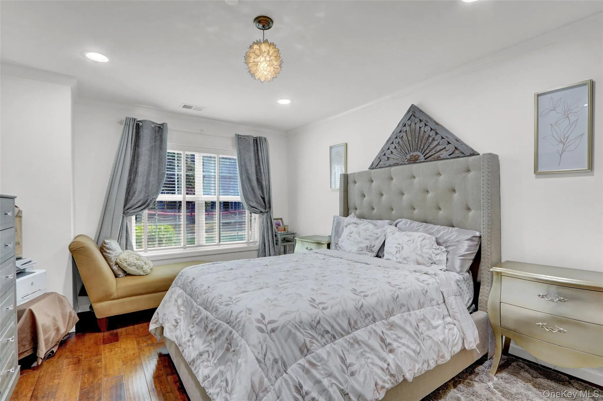 219 Medea Way, Islip, NY, 2 Bedrooms Bedrooms, 4 Rooms Rooms,2 BathroomsBathrooms,Residential,For Rent,Medea,0,1040166 219 Medea Way, Islip, NY, 2 Bedrooms Bedrooms, 4 Rooms Rooms,2 BathroomsBathrooms,Residential,For Rent,Medea,0,1040166
