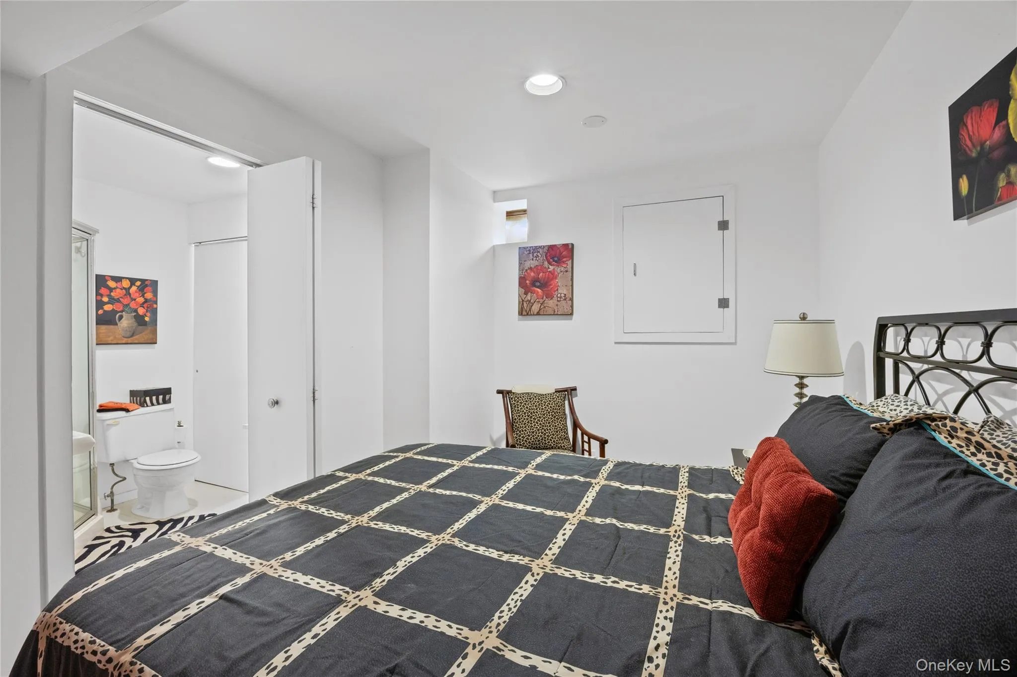 400 Noyack Road, Southampton, NY, 2 Bedrooms Bedrooms, 6 Rooms Rooms,2 BathroomsBathrooms,Residential,For Rent,Noyack,0,1040167 400 Noyack Road, Southampton, NY, 2 Bedrooms Bedrooms, 6 Rooms Rooms,2 BathroomsBathrooms,Residential,For Rent,Noyack,0,1040167