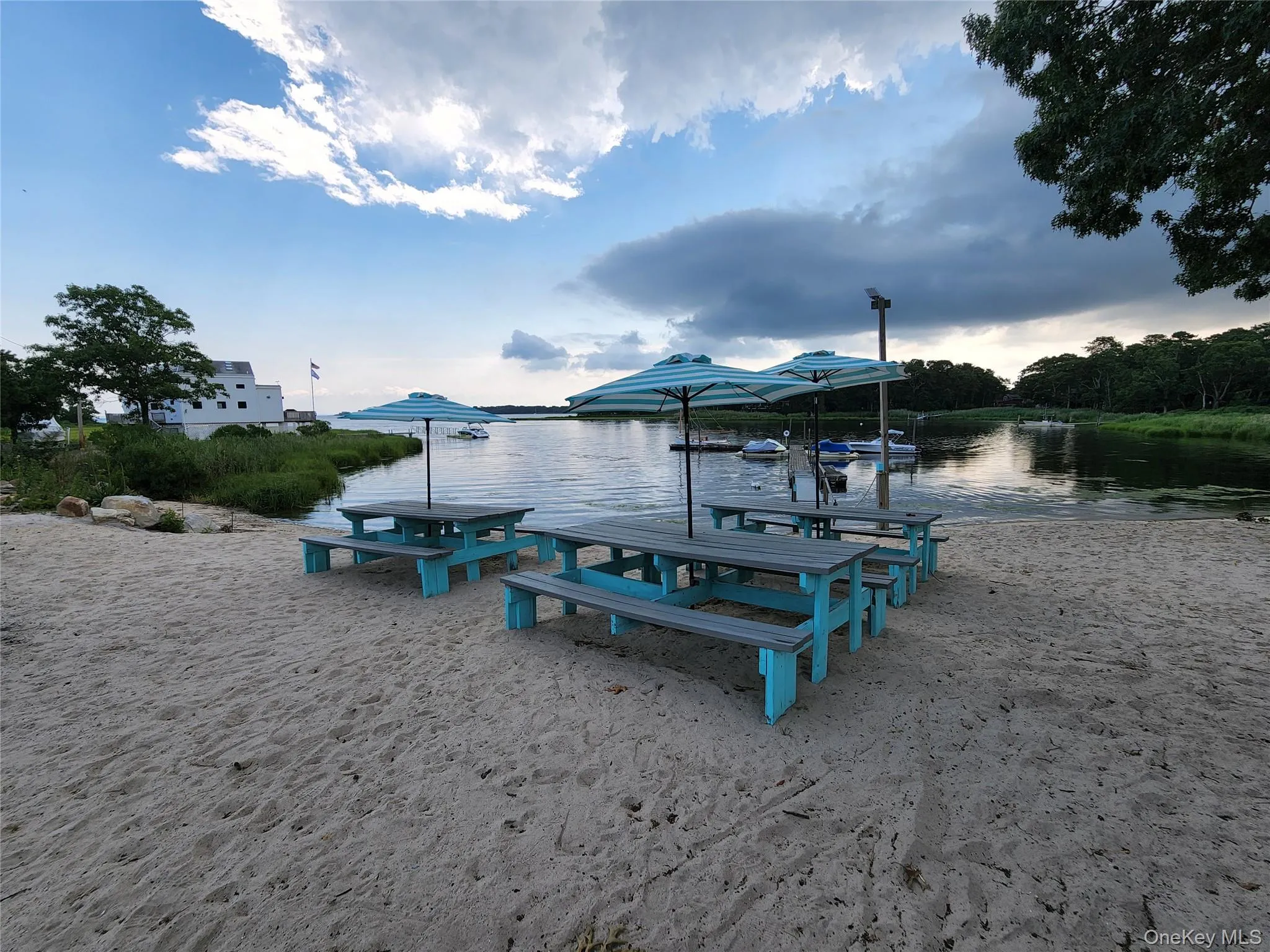 100 Reeves Bay Trail, Southampton, NY, 4 Bedrooms Bedrooms, 6 Rooms Rooms,1 BathroomBathrooms,Residential,For Rent,Reeves Bay,0,1040168 100 Reeves Bay Trail, Southampton, NY, 4 Bedrooms Bedrooms, 6 Rooms Rooms,1 BathroomBathrooms,Residential,For Rent,Reeves Bay,0,1040168
