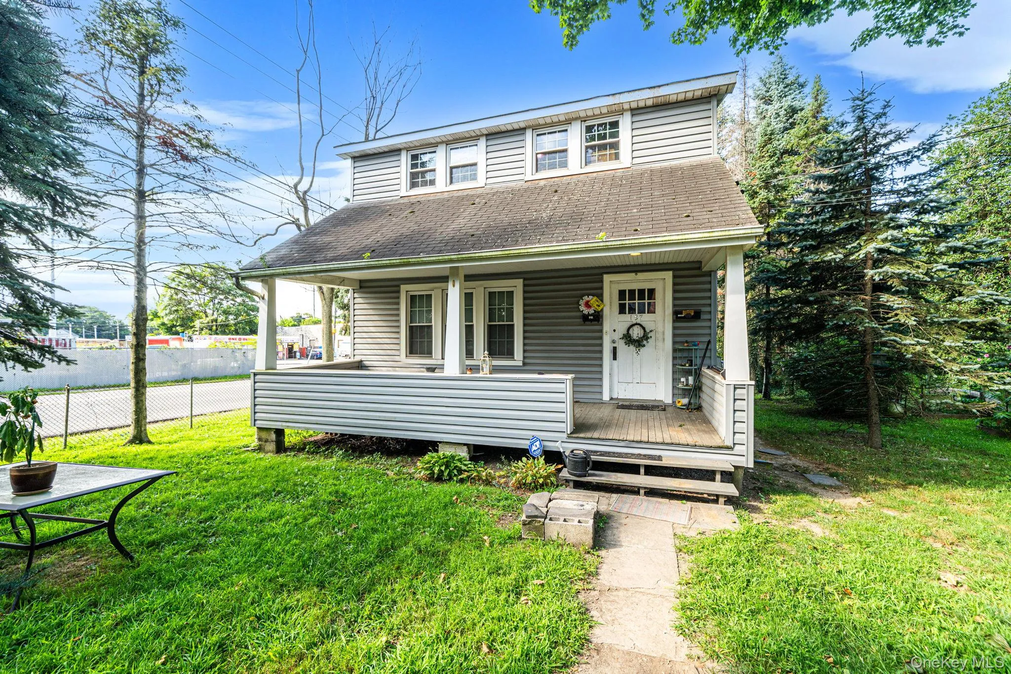 197 Mc Kay Road, Huntington, NY, 3 Bedrooms Bedrooms, 7 Rooms Rooms,2 BathroomsBathrooms,Residential,For Rent,Mc Kay,0,1040172 197 Mc Kay Road, Huntington, NY, 3 Bedrooms Bedrooms, 7 Rooms Rooms,2 BathroomsBathrooms,Residential,For Rent,Mc Kay,0,1040172