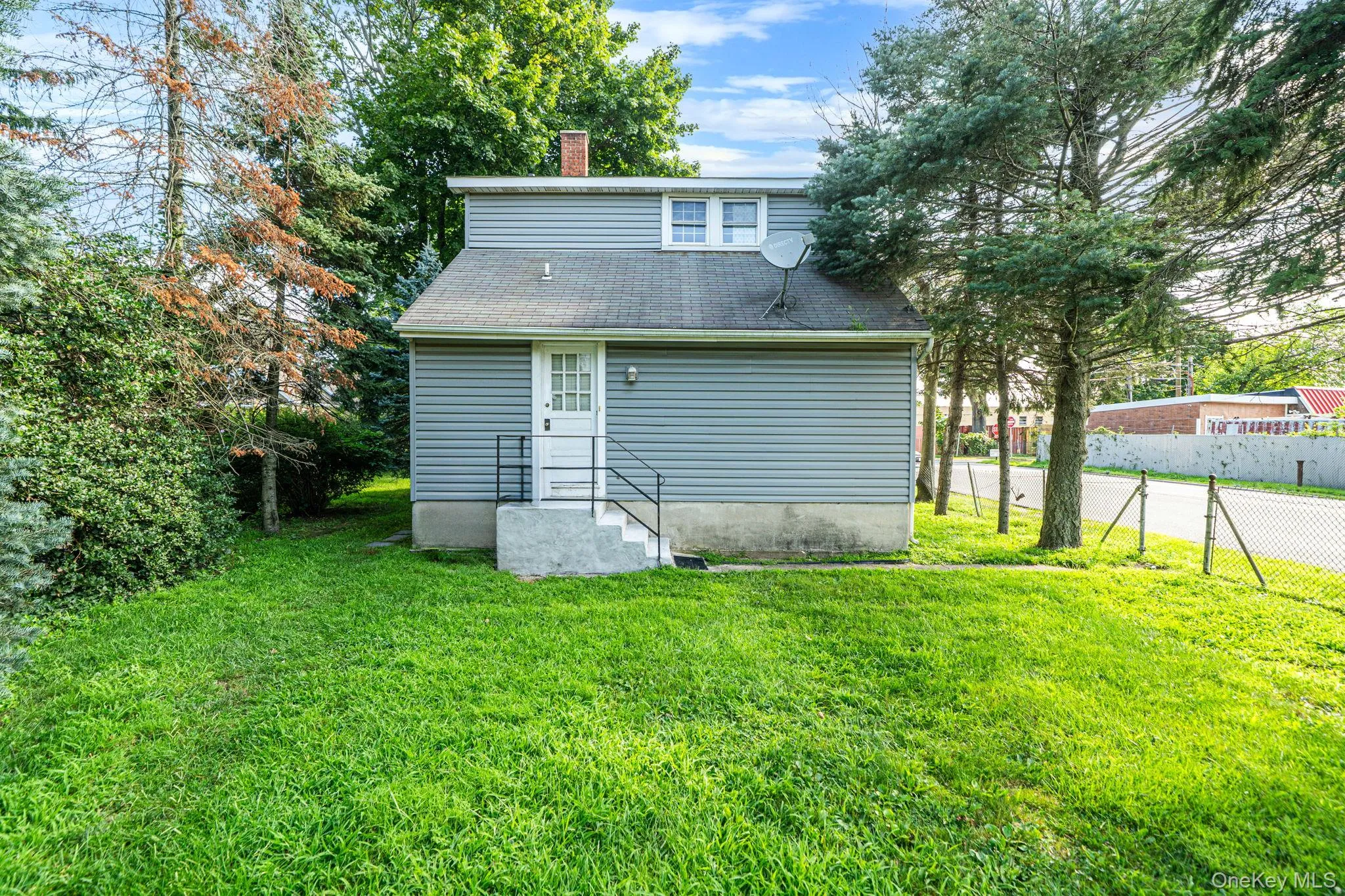 197 Mc Kay Road, Huntington, NY, 3 Bedrooms Bedrooms, 7 Rooms Rooms,2 BathroomsBathrooms,Residential,For Rent,Mc Kay,0,1040172 197 Mc Kay Road, Huntington, NY, 3 Bedrooms Bedrooms, 7 Rooms Rooms,2 BathroomsBathrooms,Residential,For Rent,Mc Kay,0,1040172