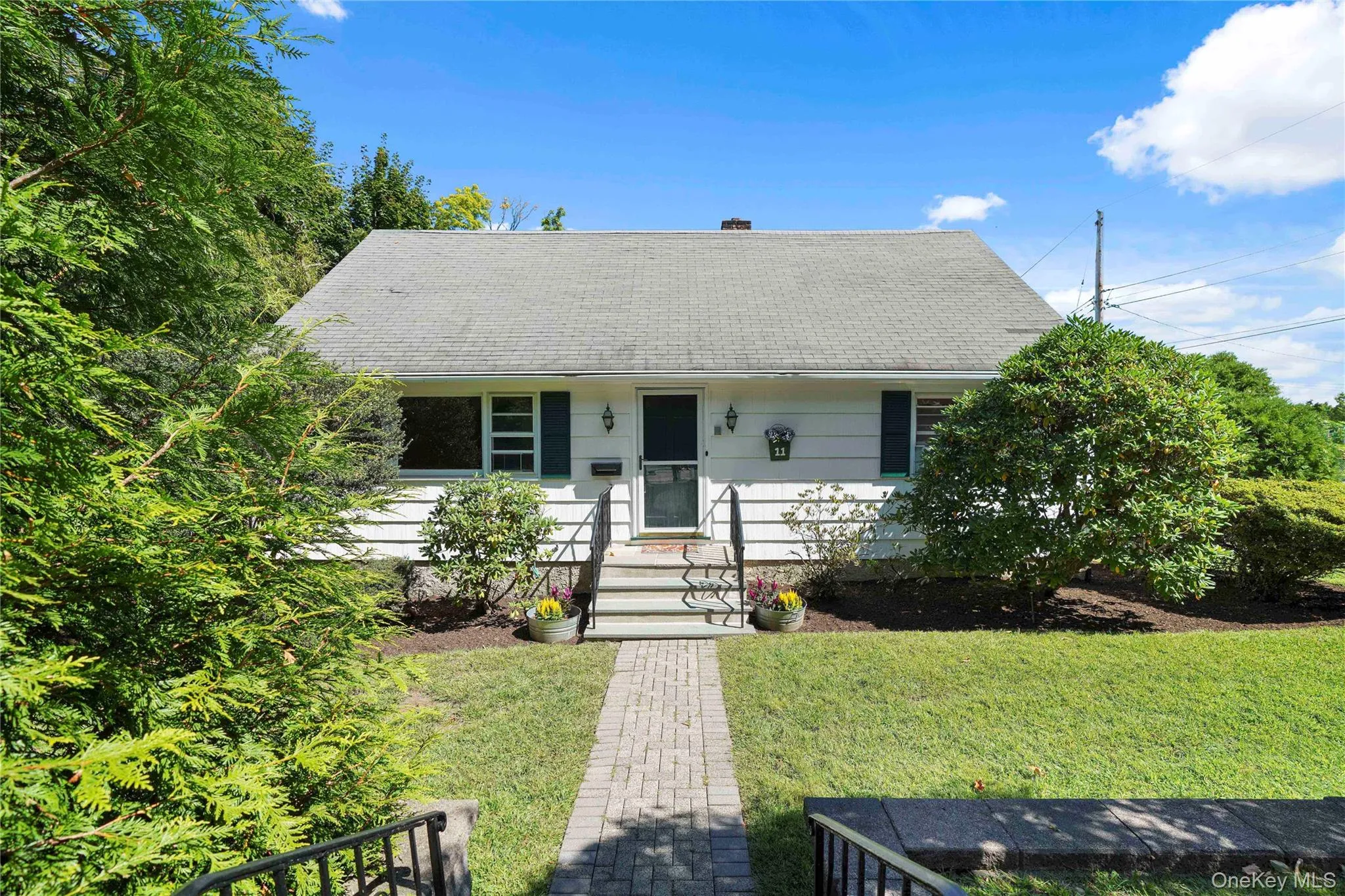 11 Riverview Avenue, Greenburgh, NY, 4 Bedrooms Bedrooms, 7 Rooms Rooms,2 BathroomsBathrooms,Residential,For Rent,Riverview,0,1040183 11 Riverview Avenue, Greenburgh, NY, 4 Bedrooms Bedrooms, 7 Rooms Rooms,2 BathroomsBathrooms,Residential,For Rent,Riverview,0,1040183