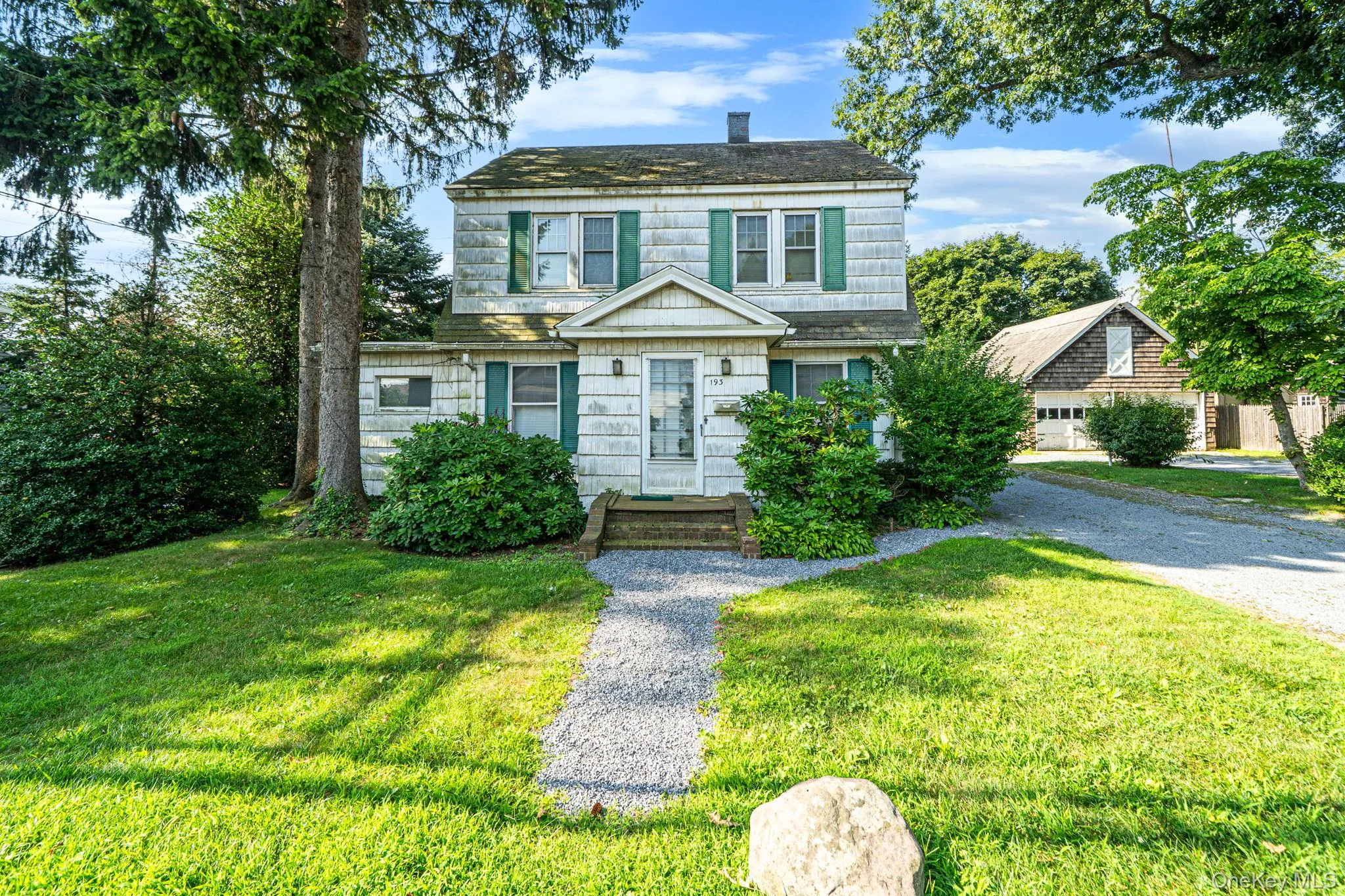 193 Mc Kay Road, Huntington, NY, 4 Bedrooms Bedrooms, 12 Rooms Rooms,4 BathroomsBathrooms,Residential,For Rent,Mc Kay,0,1040185 193 Mc Kay Road, Huntington, NY, 4 Bedrooms Bedrooms, 12 Rooms Rooms,4 BathroomsBathrooms,Residential,For Rent,Mc Kay,0,1040185