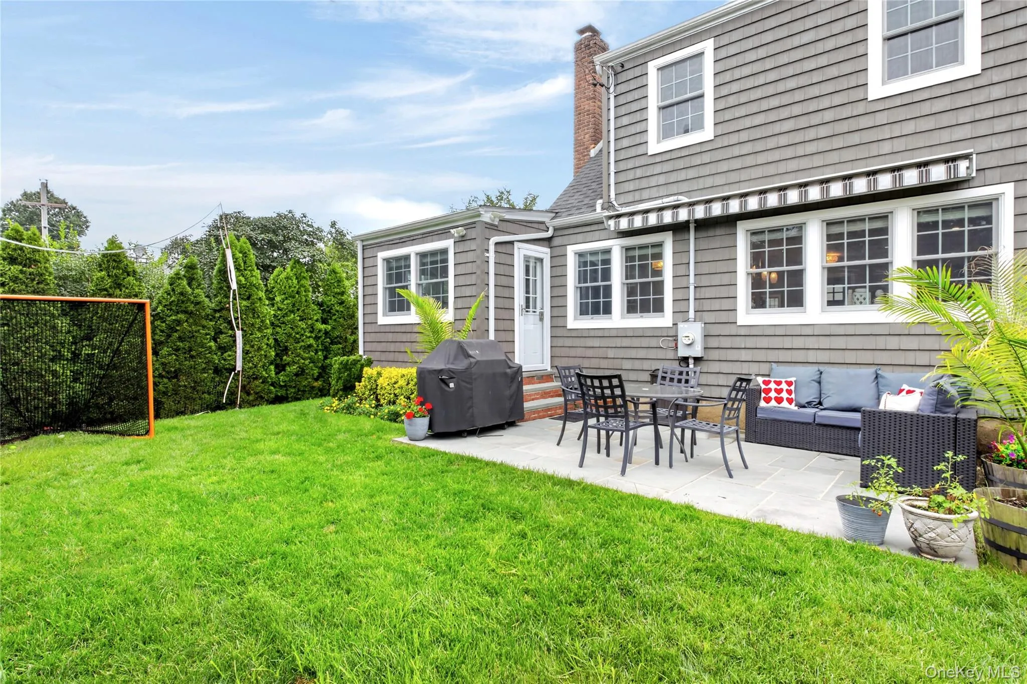 38 Laurel Street, Hempstead, NY, 5 Bedrooms Bedrooms, 10 Rooms Rooms,2 BathroomsBathrooms,Residential,For Rent,Laurel,0,1040188 38 Laurel Street, Hempstead, NY, 5 Bedrooms Bedrooms, 10 Rooms Rooms,2 BathroomsBathrooms,Residential,For Rent,Laurel,0,1040188