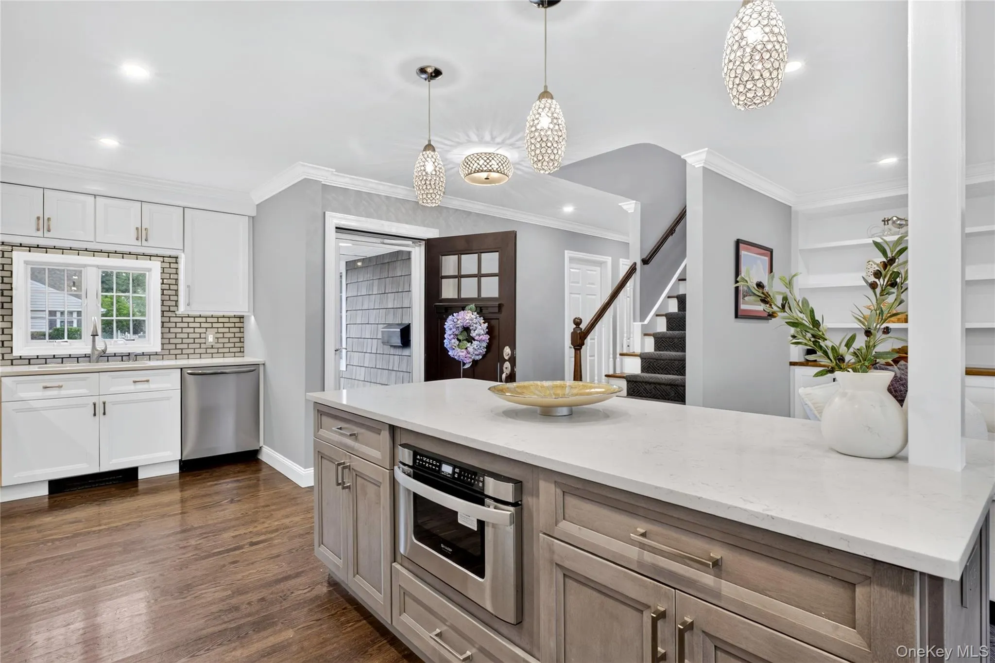 38 Laurel Street, Hempstead, NY, 5 Bedrooms Bedrooms, 10 Rooms Rooms,2 BathroomsBathrooms,Residential,For Rent,Laurel,0,1040188 38 Laurel Street, Hempstead, NY, 5 Bedrooms Bedrooms, 10 Rooms Rooms,2 BathroomsBathrooms,Residential,For Rent,Laurel,0,1040188