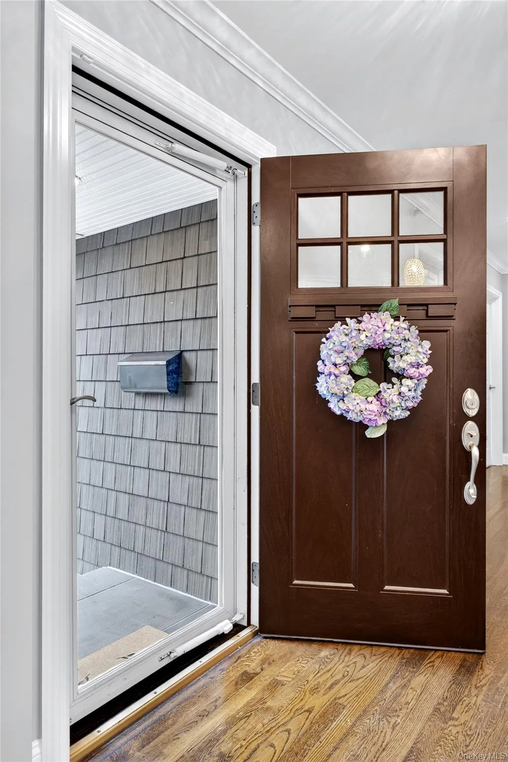 38 Laurel Street, Hempstead, NY, 5 Bedrooms Bedrooms, 10 Rooms Rooms,2 BathroomsBathrooms,Residential,For Rent,Laurel,0,1040188 38 Laurel Street, Hempstead, NY, 5 Bedrooms Bedrooms, 10 Rooms Rooms,2 BathroomsBathrooms,Residential,For Rent,Laurel,0,1040188