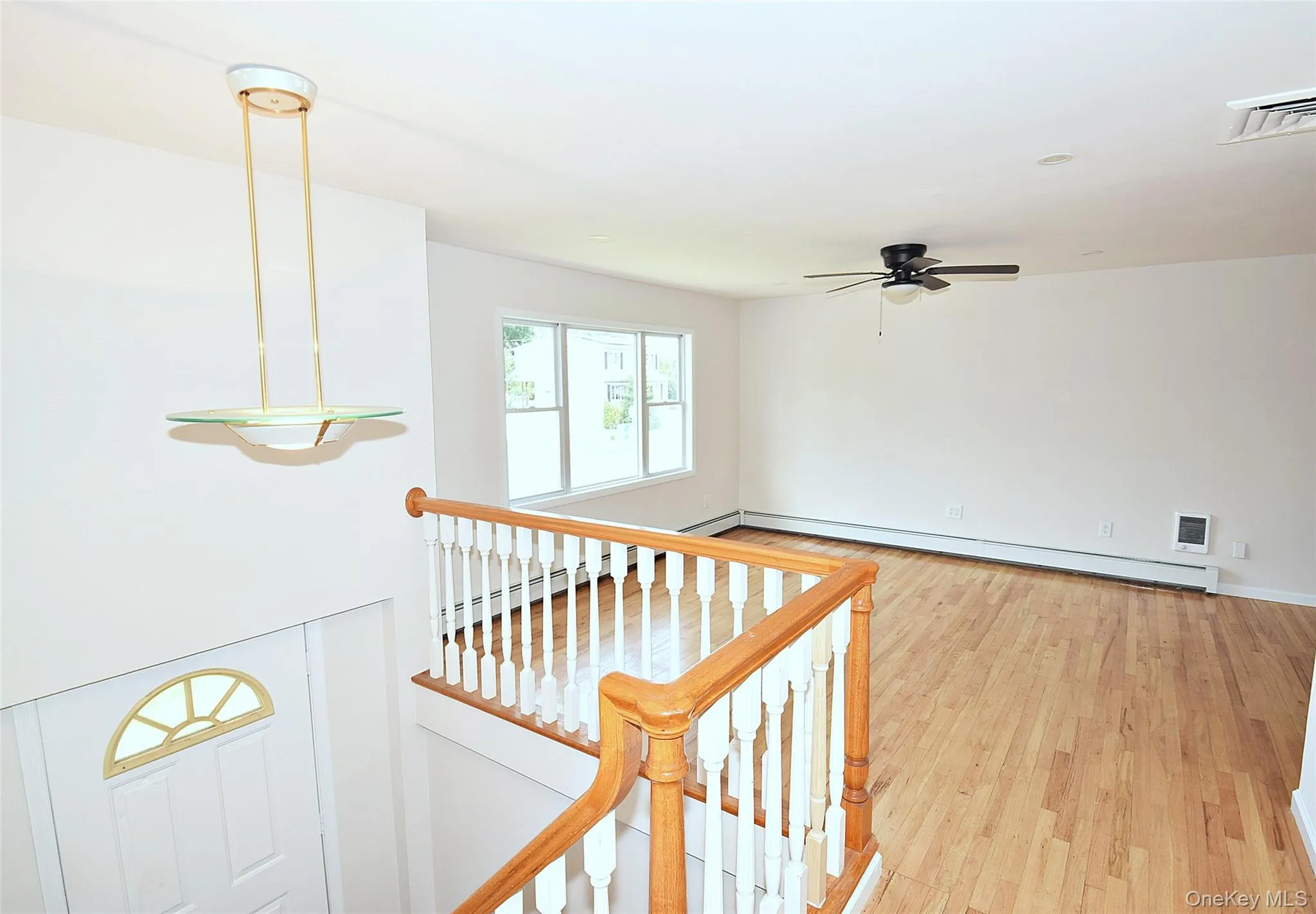 226 14th Avenue, West Babylon, NY, 6 Bedrooms Bedrooms, 13 Rooms Rooms,4 BathroomsBathrooms,Residential,For Rent,14th,0,1040189 226 14th Avenue, West Babylon, NY, 6 Bedrooms Bedrooms, 13 Rooms Rooms,4 BathroomsBathrooms,Residential,For Rent,14th,0,1040189