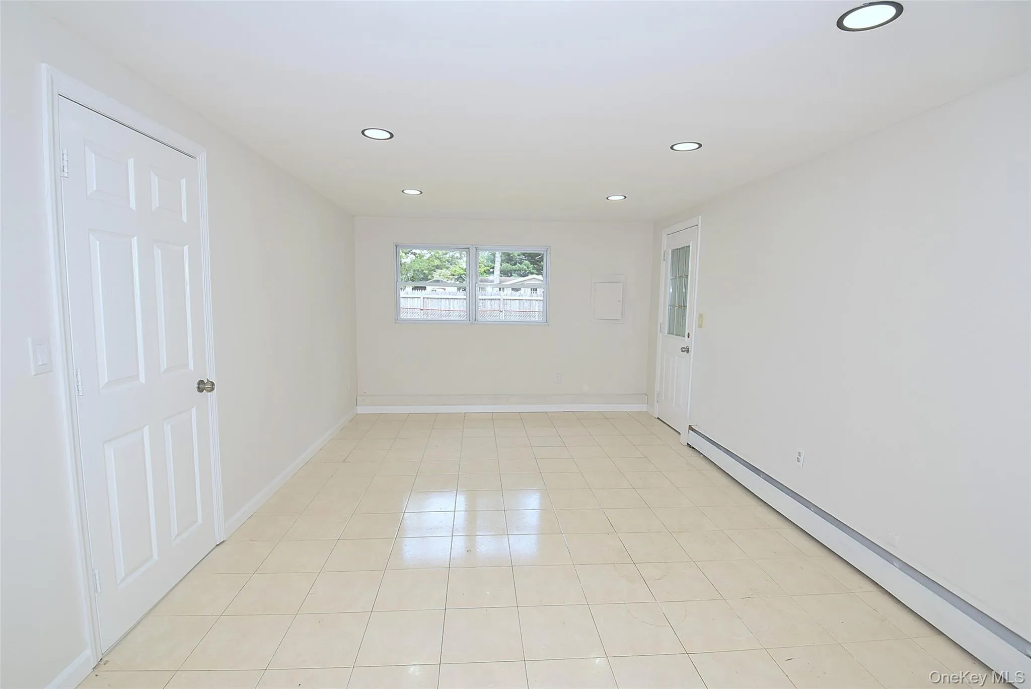226 14th Avenue, West Babylon, NY, 6 Bedrooms Bedrooms, 13 Rooms Rooms,4 BathroomsBathrooms,Residential,For Rent,14th,0,1040189 226 14th Avenue, West Babylon, NY, 6 Bedrooms Bedrooms, 13 Rooms Rooms,4 BathroomsBathrooms,Residential,For Rent,14th,0,1040189