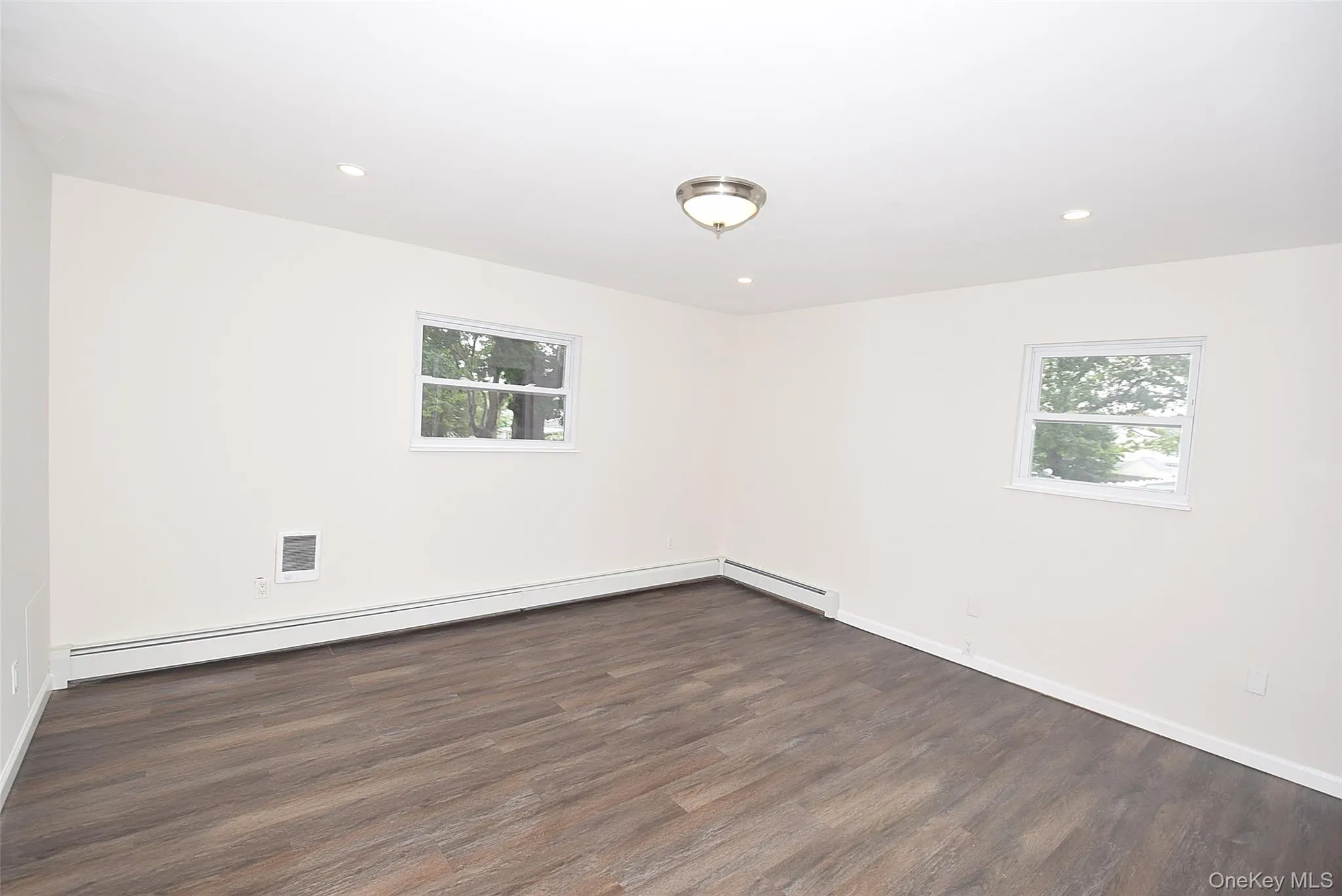 226 14th Avenue, West Babylon, NY, 6 Bedrooms Bedrooms, 13 Rooms Rooms,4 BathroomsBathrooms,Residential,For Rent,14th,0,1040189 226 14th Avenue, West Babylon, NY, 6 Bedrooms Bedrooms, 13 Rooms Rooms,4 BathroomsBathrooms,Residential,For Rent,14th,0,1040189