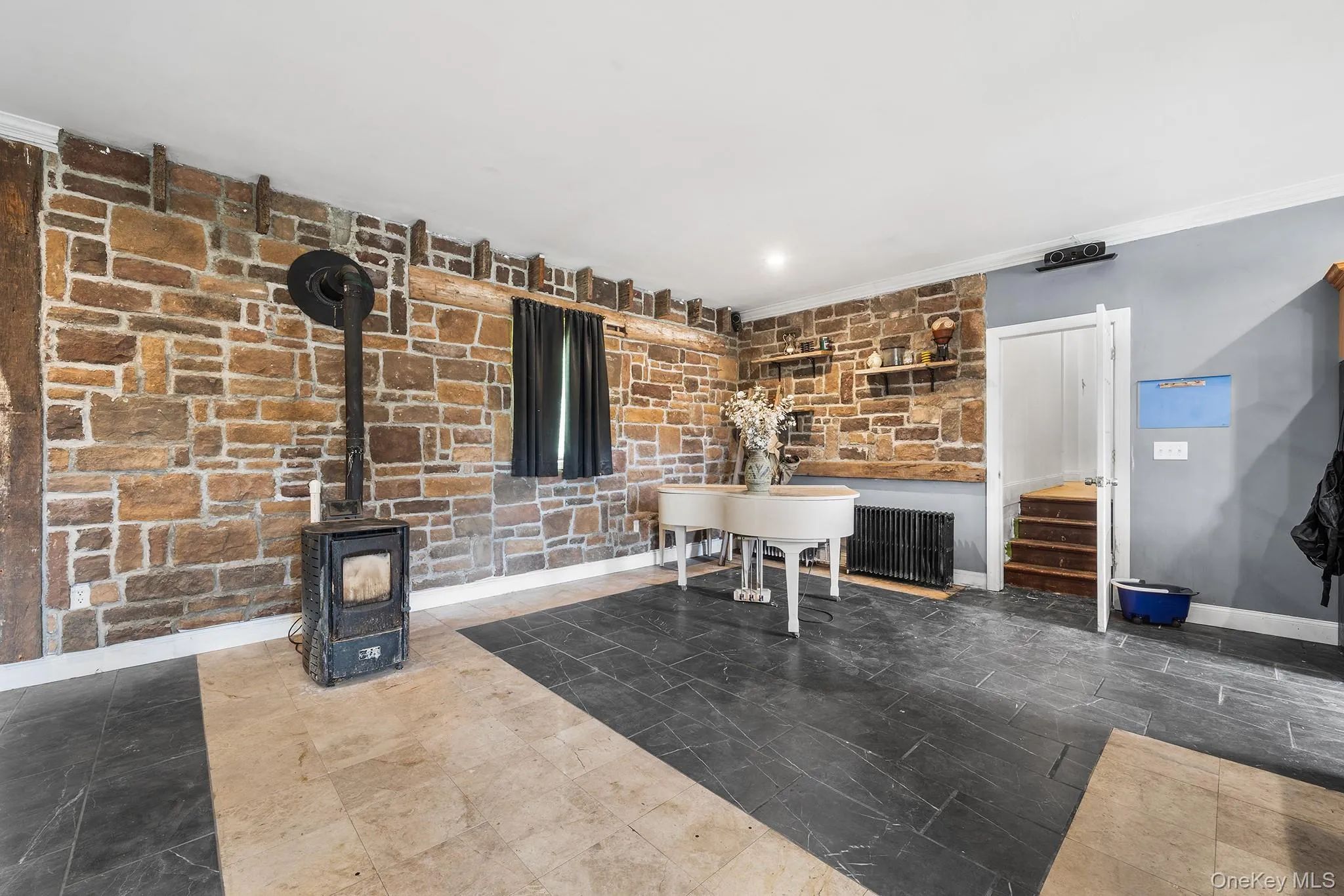 149 Valley View Avenue, Monroe, NY, 3 Bedrooms Bedrooms, 5 Rooms Rooms,2 BathroomsBathrooms,Residential,For Rent,Valley View,0,1040191 149 Valley View Avenue, Monroe, NY, 3 Bedrooms Bedrooms, 5 Rooms Rooms,2 BathroomsBathrooms,Residential,For Rent,Valley View,0,1040191