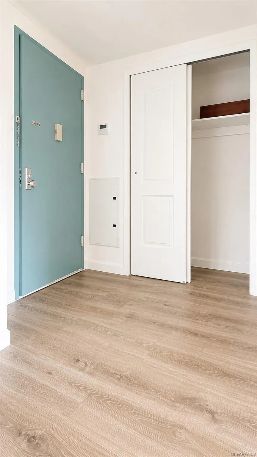 21410 15th Avenue, New York, NY, 1 Bedroom Bedrooms, 3 Rooms Rooms,1 BathroomBathrooms,Residential,For Rent,15th,0,1040195 21410 15th Avenue, New York, NY, 1 Bedroom Bedrooms, 3 Rooms Rooms,1 BathroomBathrooms,Residential,For Rent,15th,0,1040195