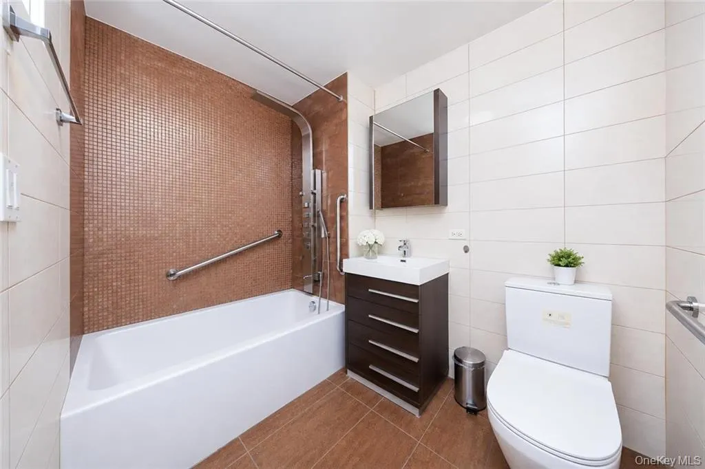 8629 Bay Parkway, New York, NY, 1 Bedroom Bedrooms, 3 Rooms Rooms,1 BathroomBathrooms,Residential,For Rent,Bay,0,1040197 8629 Bay Parkway, New York, NY, 1 Bedroom Bedrooms, 3 Rooms Rooms,1 BathroomBathrooms,Residential,For Rent,Bay,0,1040197