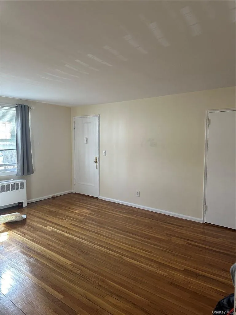 101 Carpenter Avenue, Mount Kisco, NY, 3 Bedrooms Bedrooms, 5 Rooms Rooms,1 BathroomBathrooms,Residential Lease,For Rent,Carpenter,0,1040204 101 Carpenter Avenue, Mount Kisco, NY, 3 Bedrooms Bedrooms, 5 Rooms Rooms,1 BathroomBathrooms,Residential Lease,For Rent,Carpenter,0,1040204