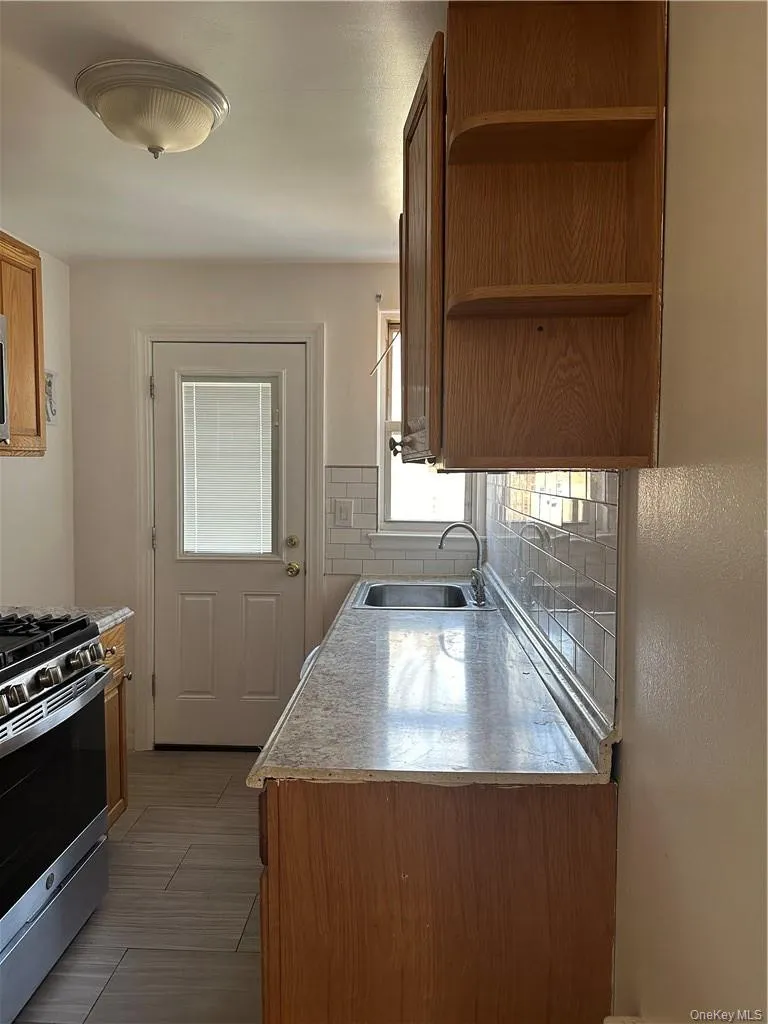 101 Carpenter Avenue, Mount Kisco, NY, 3 Bedrooms Bedrooms, 5 Rooms Rooms,1 BathroomBathrooms,Residential Lease,For Rent,Carpenter,0,1040204 101 Carpenter Avenue, Mount Kisco, NY, 3 Bedrooms Bedrooms, 5 Rooms Rooms,1 BathroomBathrooms,Residential Lease,For Rent,Carpenter,0,1040204