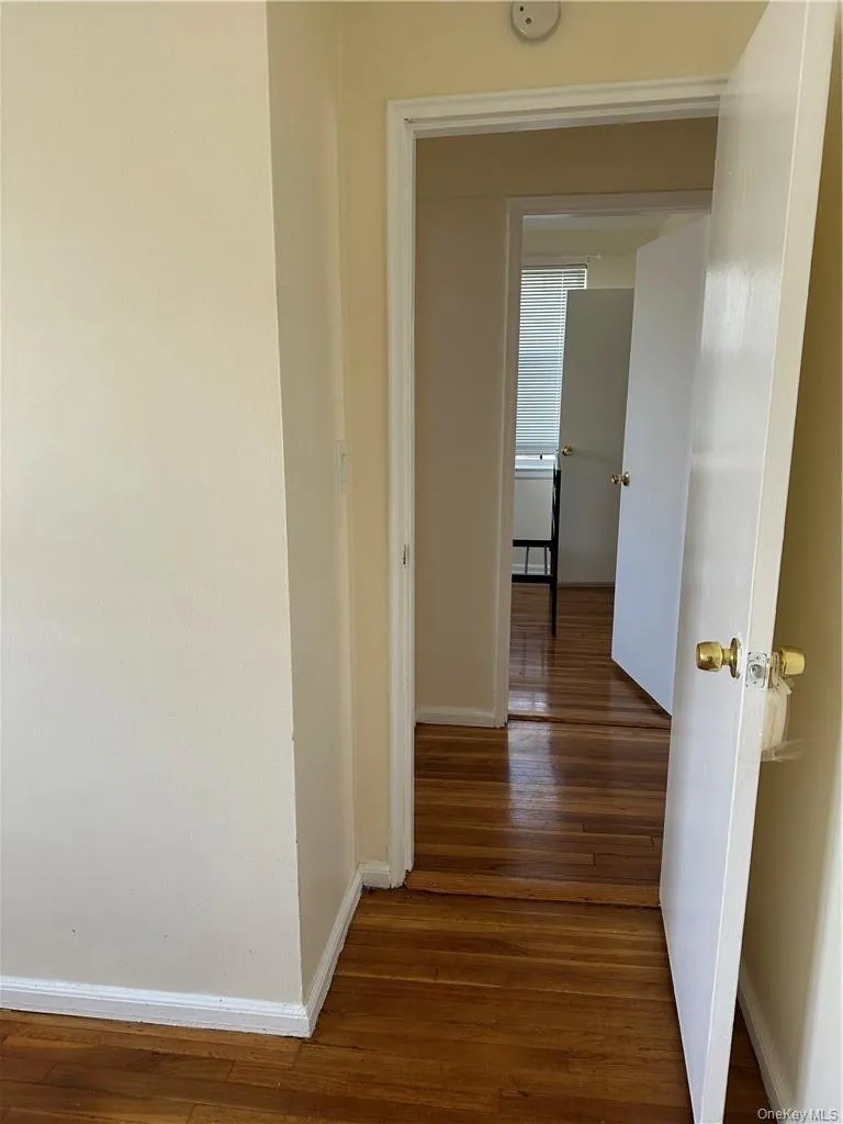 101 Carpenter Avenue, Mount Kisco, NY, 3 Bedrooms Bedrooms, 5 Rooms Rooms,1 BathroomBathrooms,Residential Lease,For Rent,Carpenter,0,1040204 101 Carpenter Avenue, Mount Kisco, NY, 3 Bedrooms Bedrooms, 5 Rooms Rooms,1 BathroomBathrooms,Residential Lease,For Rent,Carpenter,0,1040204