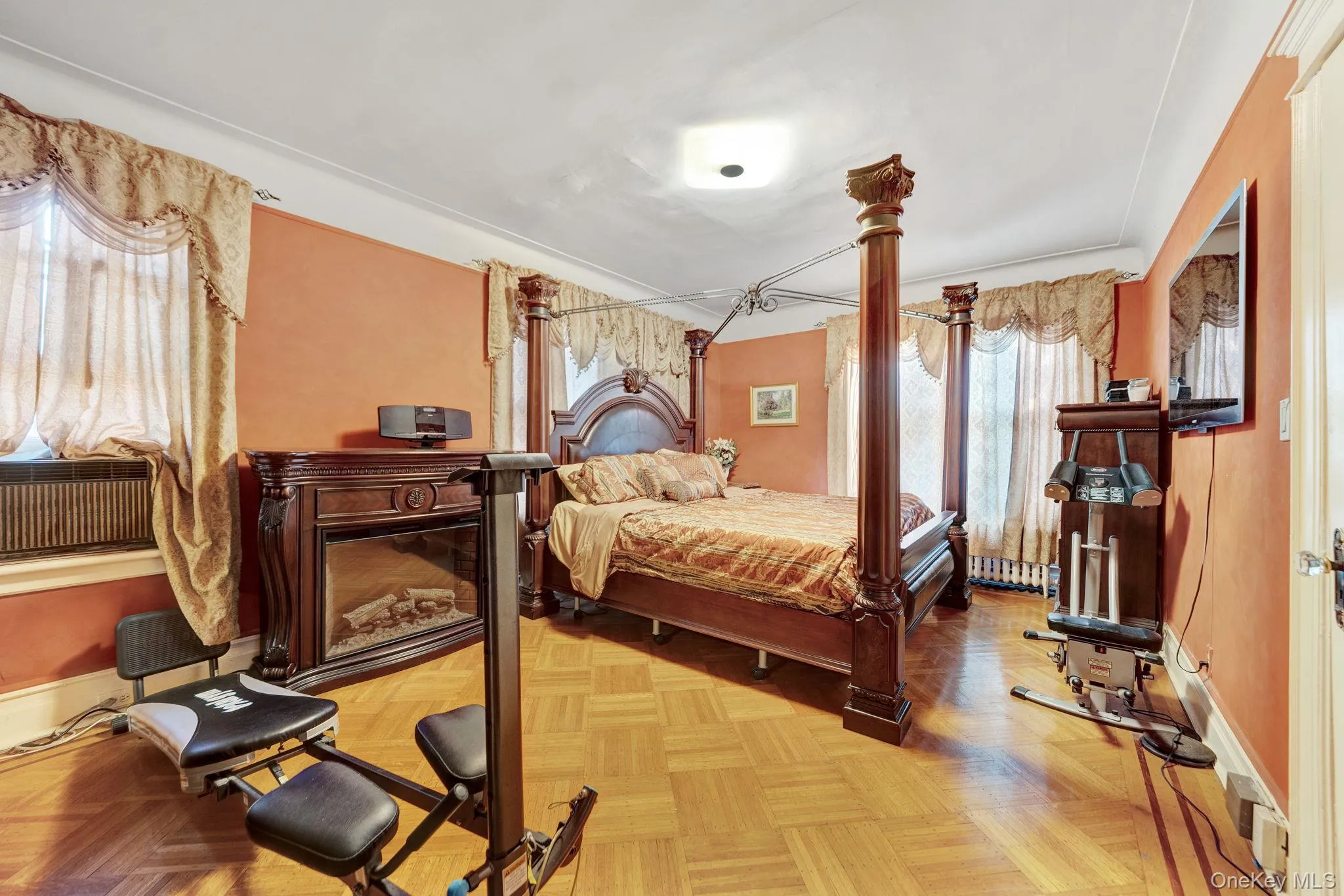 8833 195th Street, New York, NY, 5 Bedrooms Bedrooms, 12 Rooms Rooms,2 BathroomsBathrooms,Residential,For Rent,195th,0,1040205 8833 195th Street, New York, NY, 5 Bedrooms Bedrooms, 12 Rooms Rooms,2 BathroomsBathrooms,Residential,For Rent,195th,0,1040205