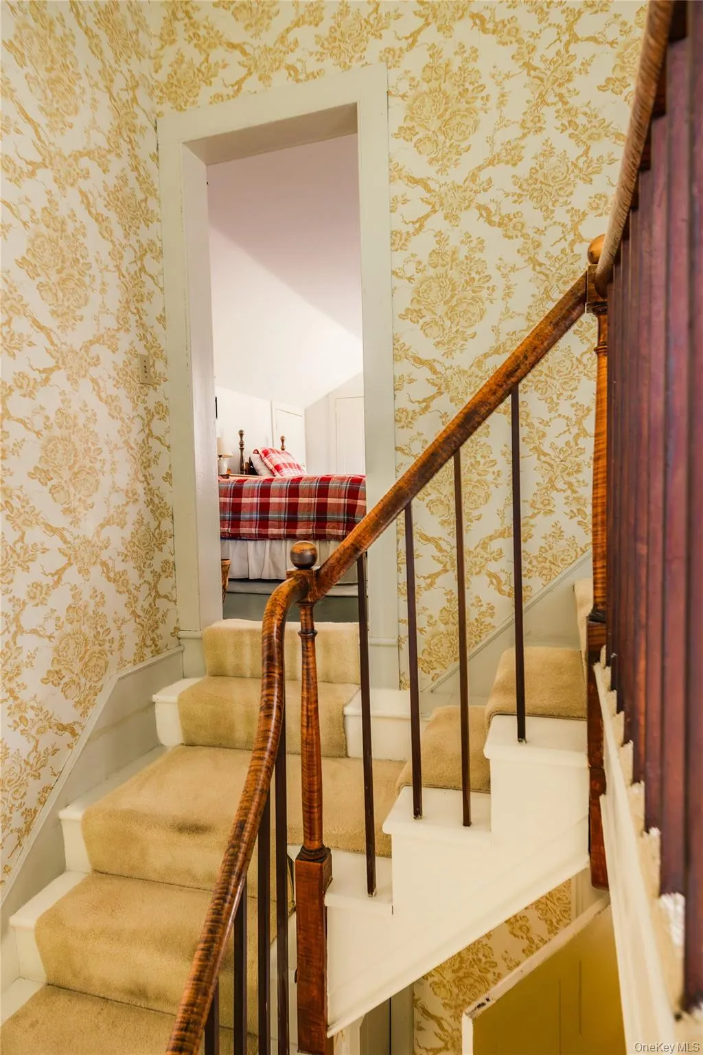 18 Clove Road, Out Of Area, NY, 5 Bedrooms Bedrooms, 14 Rooms Rooms,4 BathroomsBathrooms,Residential,For Rent,Clove,0,1040207 18 Clove Road, Out Of Area, NY, 5 Bedrooms Bedrooms, 14 Rooms Rooms,4 BathroomsBathrooms,Residential,For Rent,Clove,0,1040207