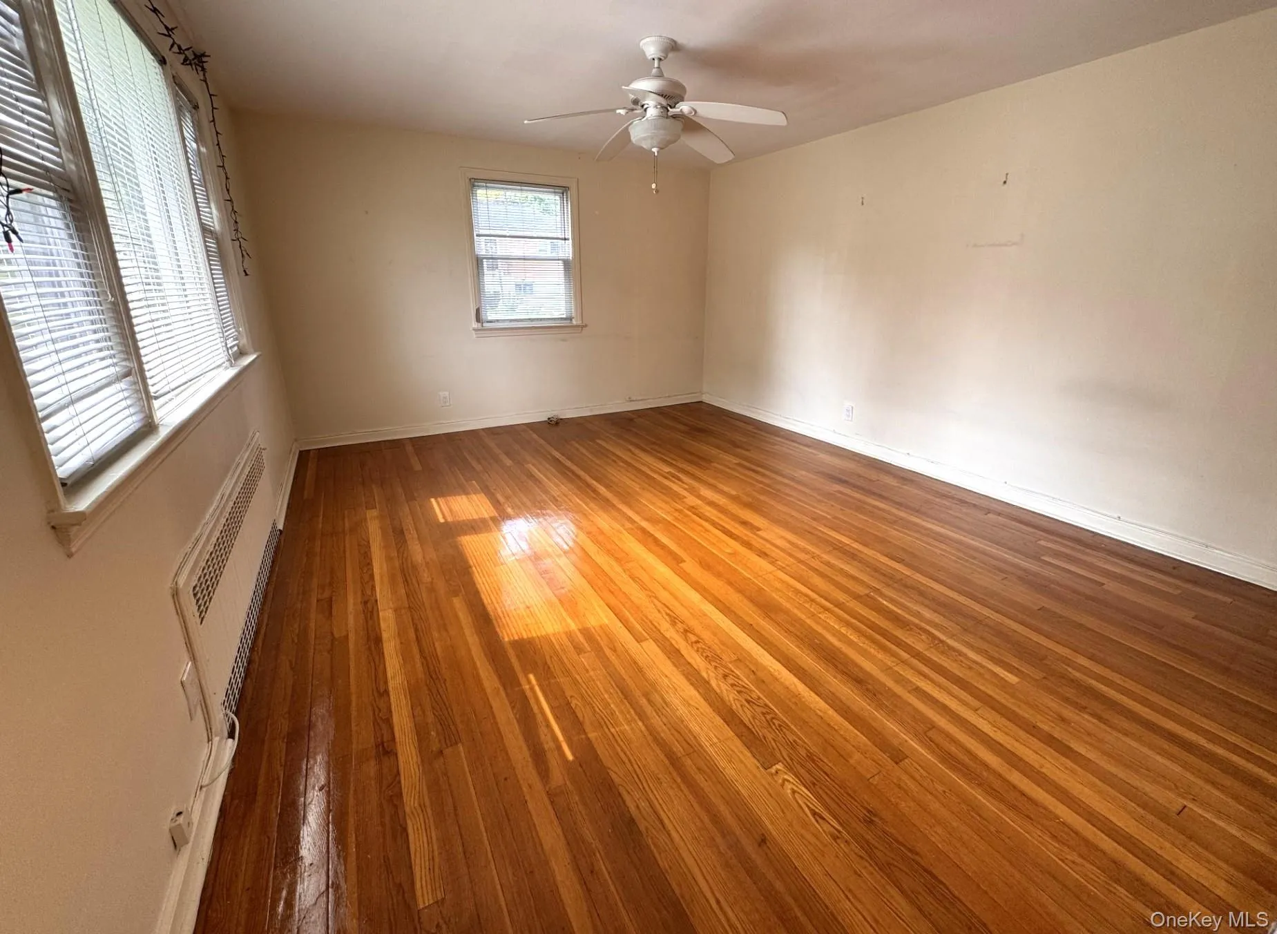 55 Canfield Avenue, Yonkers, NY, 3 Bedrooms Bedrooms, 7 Rooms Rooms,2 BathroomsBathrooms,Residential,For Rent,Canfield,0,1040212 55 Canfield Avenue, Yonkers, NY, 3 Bedrooms Bedrooms, 7 Rooms Rooms,2 BathroomsBathrooms,Residential,For Rent,Canfield,0,1040212