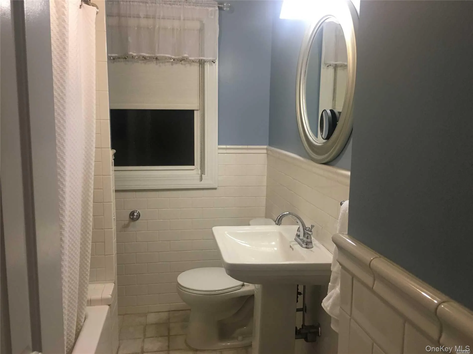 Bathroom Bathroom