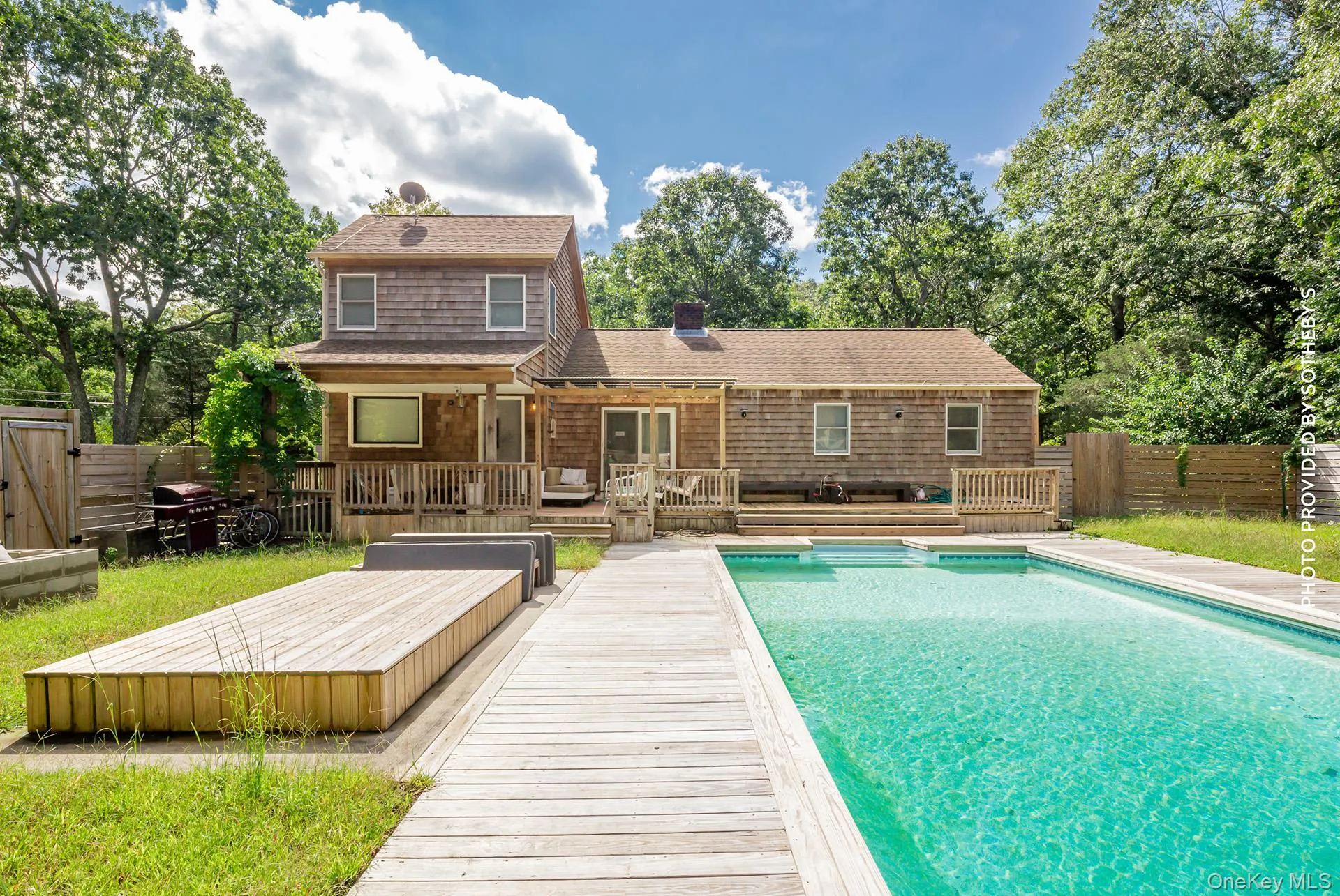 125 Neck Path, East Hampton, NY, 9 Bedrooms Bedrooms, 14 Rooms Rooms,6 BathroomsBathrooms,Residential,For Rent,Neck,0,1040218 125 Neck Path, East Hampton, NY, 9 Bedrooms Bedrooms, 14 Rooms Rooms,6 BathroomsBathrooms,Residential,For Rent,Neck,0,1040218