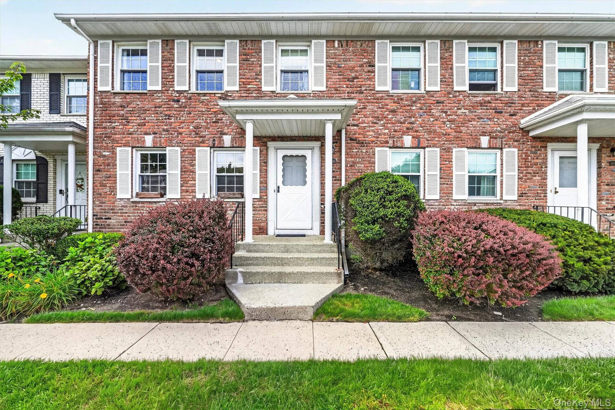 600 Mohawk Court, Ramapo, NY, 3 Bedrooms Bedrooms, 9 Rooms Rooms,2 BathroomsBathrooms,Residential,For Rent,Mohawk,0,1040221 600 Mohawk Court, Ramapo, NY, 3 Bedrooms Bedrooms, 9 Rooms Rooms,2 BathroomsBathrooms,Residential,For Rent,Mohawk,0,1040221
