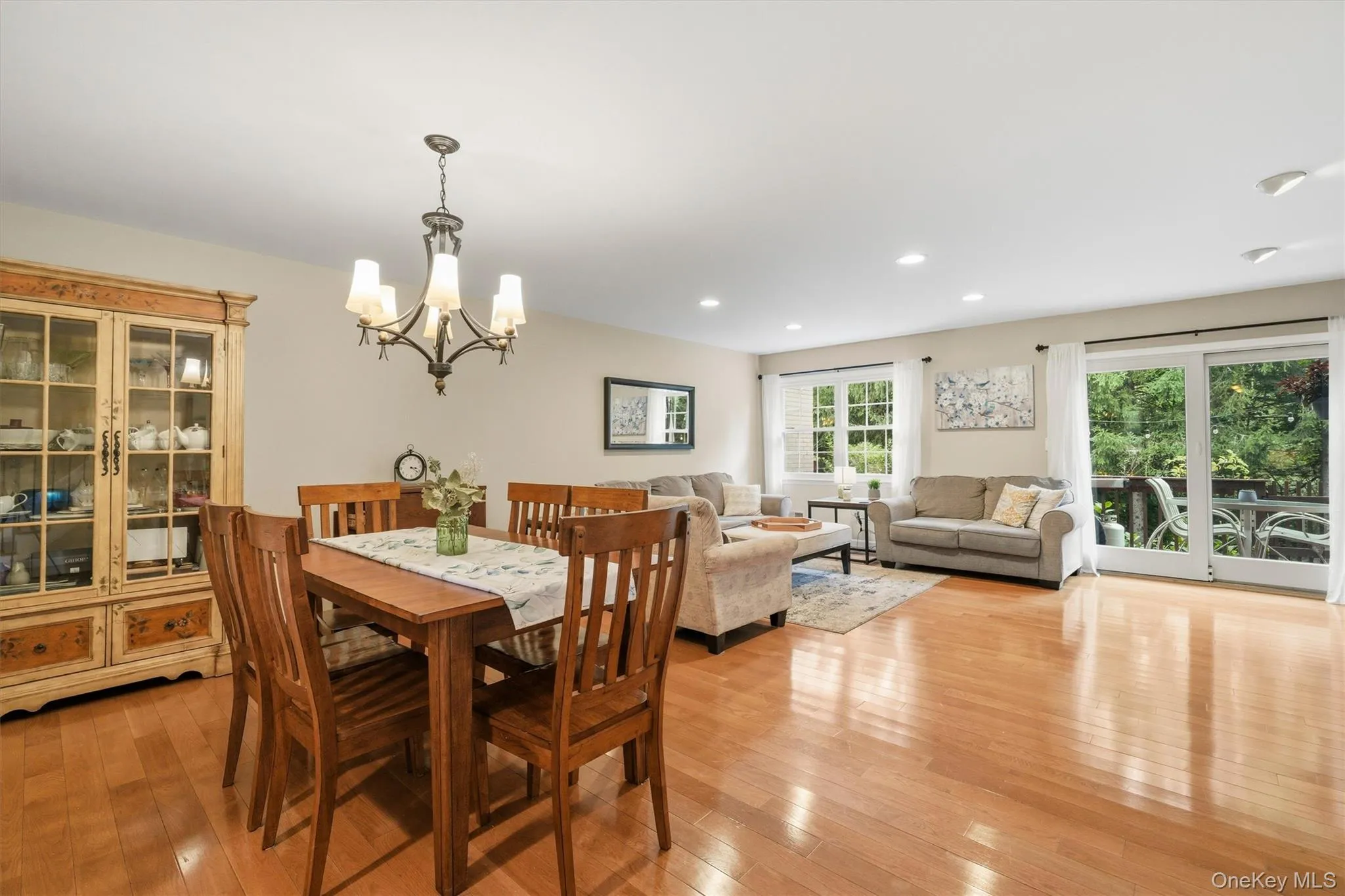 600 Mohawk Court, Ramapo, NY, 3 Bedrooms Bedrooms, 9 Rooms Rooms,2 BathroomsBathrooms,Residential,For Rent,Mohawk,0,1040221 600 Mohawk Court, Ramapo, NY, 3 Bedrooms Bedrooms, 9 Rooms Rooms,2 BathroomsBathrooms,Residential,For Rent,Mohawk,0,1040221