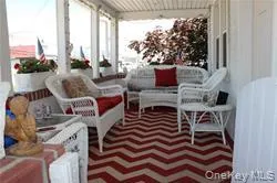 24 Oswego Avenue, Hempstead, NY, 3 Bedrooms Bedrooms, 4 Rooms Rooms,1 BathroomBathrooms,Residential Lease,For Rent,Oswego,0,1040223 24 Oswego Avenue, Hempstead, NY, 3 Bedrooms Bedrooms, 4 Rooms Rooms,1 BathroomBathrooms,Residential Lease,For Rent,Oswego,0,1040223