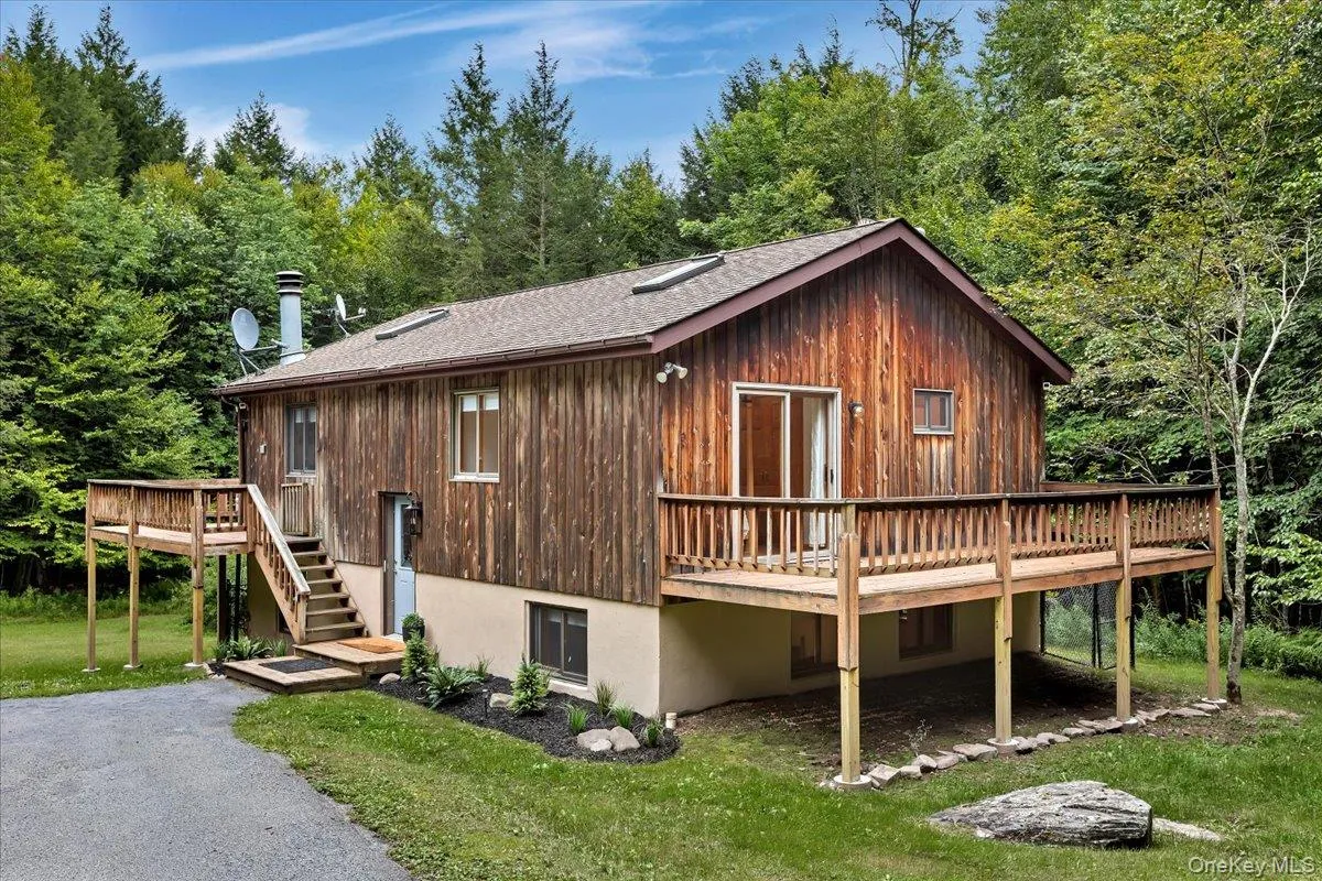 307 Bobillen Drive, Jewett, NY, 3 Bedrooms Bedrooms, 8 Rooms Rooms,2 BathroomsBathrooms,Residential,For Rent,Bobillen,0,1040225 307 Bobillen Drive, Jewett, NY, 3 Bedrooms Bedrooms, 8 Rooms Rooms,2 BathroomsBathrooms,Residential,For Rent,Bobillen,0,1040225