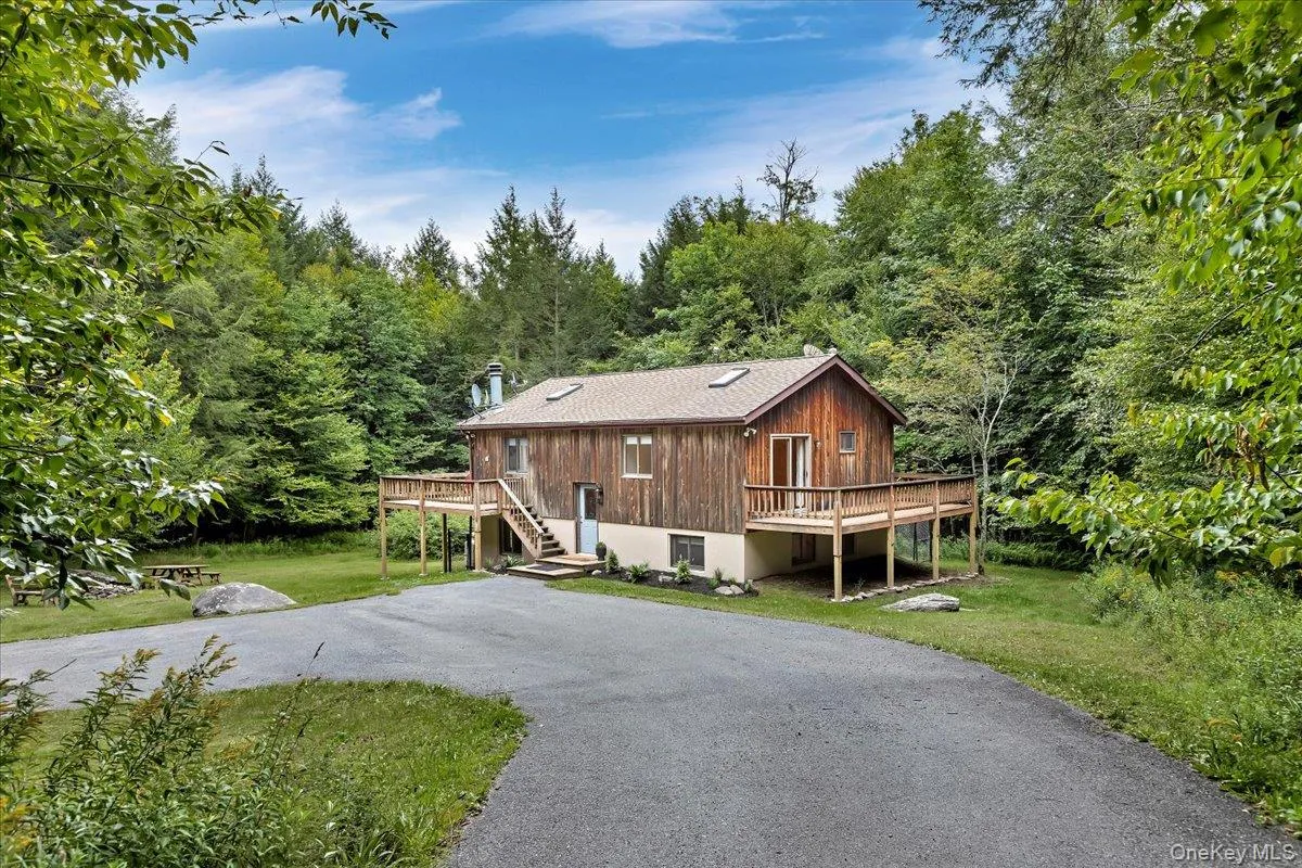 307 Bobillen Drive, Jewett, NY, 3 Bedrooms Bedrooms, 8 Rooms Rooms,2 BathroomsBathrooms,Residential,For Rent,Bobillen,0,1040225 307 Bobillen Drive, Jewett, NY, 3 Bedrooms Bedrooms, 8 Rooms Rooms,2 BathroomsBathrooms,Residential,For Rent,Bobillen,0,1040225