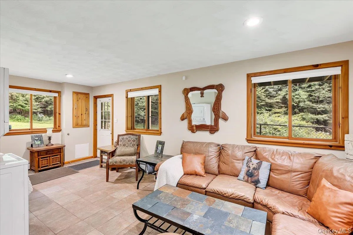 307 Bobillen Drive, Jewett, NY, 3 Bedrooms Bedrooms, 8 Rooms Rooms,2 BathroomsBathrooms,Residential,For Rent,Bobillen,0,1040225 307 Bobillen Drive, Jewett, NY, 3 Bedrooms Bedrooms, 8 Rooms Rooms,2 BathroomsBathrooms,Residential,For Rent,Bobillen,0,1040225