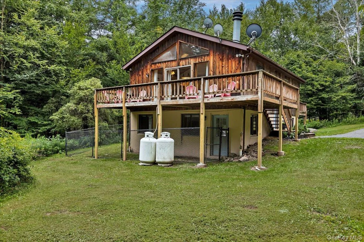 307 Bobillen Drive, Jewett, NY, 3 Bedrooms Bedrooms, 8 Rooms Rooms,2 BathroomsBathrooms,Residential,For Rent,Bobillen,0,1040225 307 Bobillen Drive, Jewett, NY, 3 Bedrooms Bedrooms, 8 Rooms Rooms,2 BathroomsBathrooms,Residential,For Rent,Bobillen,0,1040225