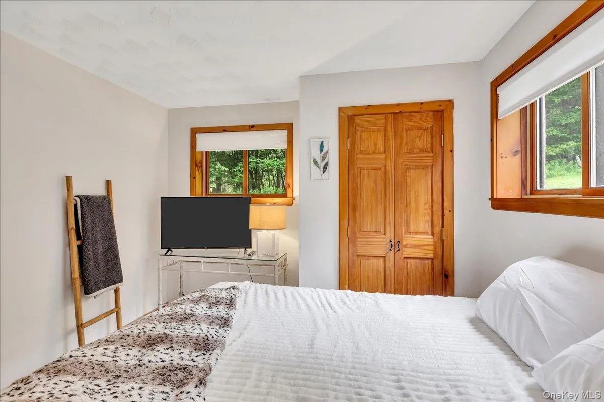 307 Bobillen Drive, Jewett, NY, 3 Bedrooms Bedrooms, 8 Rooms Rooms,2 BathroomsBathrooms,Residential,For Rent,Bobillen,0,1040225 307 Bobillen Drive, Jewett, NY, 3 Bedrooms Bedrooms, 8 Rooms Rooms,2 BathroomsBathrooms,Residential,For Rent,Bobillen,0,1040225