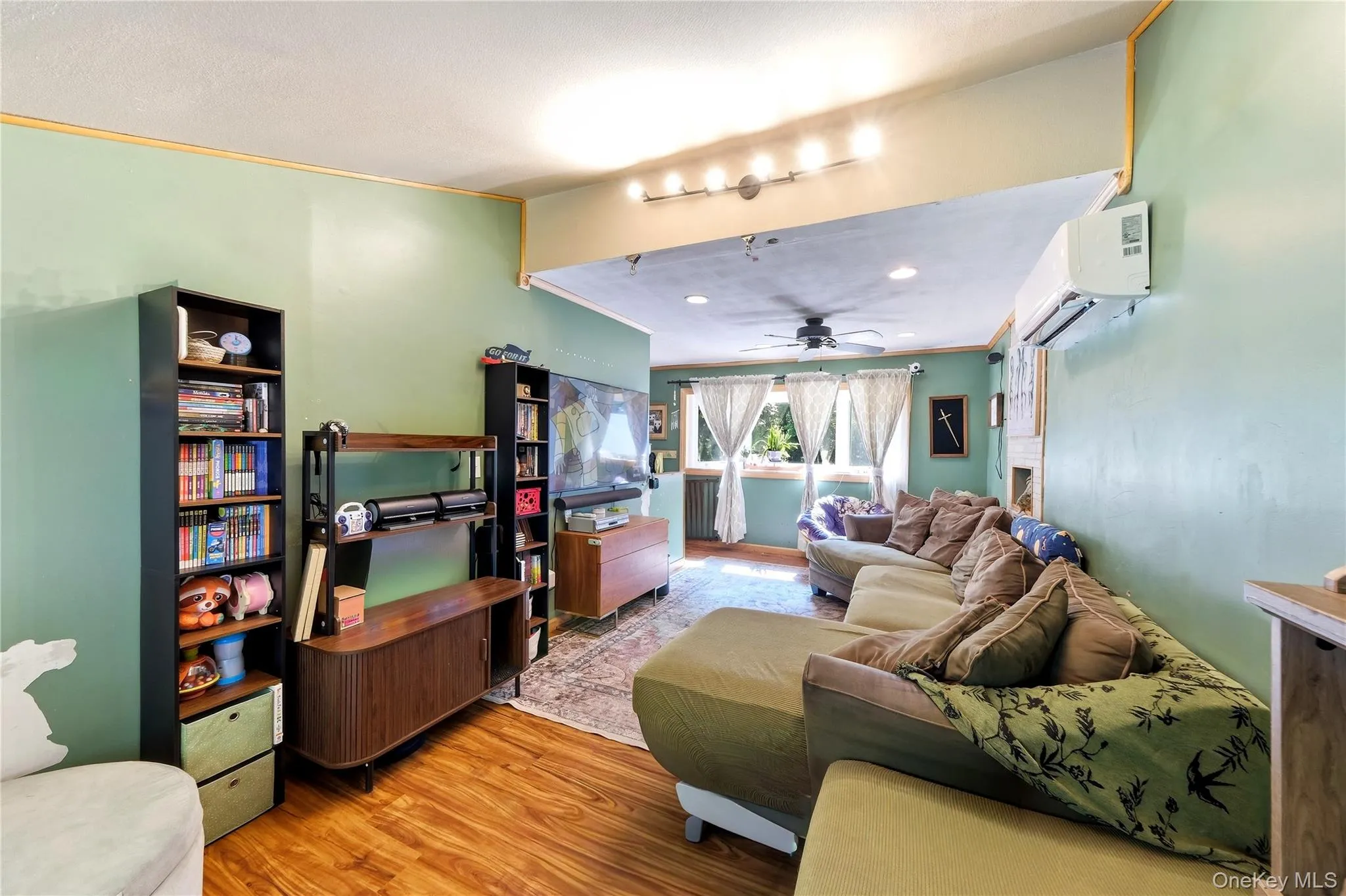 107 Andreano Avenue, Brookhaven, NY, 3 Bedrooms Bedrooms, 7 Rooms Rooms,2 BathroomsBathrooms,Residential,For Rent,Andreano,0,1040226 107 Andreano Avenue, Brookhaven, NY, 3 Bedrooms Bedrooms, 7 Rooms Rooms,2 BathroomsBathrooms,Residential,For Rent,Andreano,0,1040226