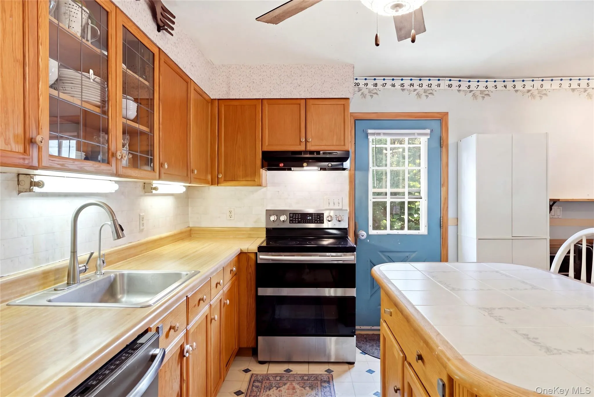 107 Andreano Avenue, Brookhaven, NY, 3 Bedrooms Bedrooms, 7 Rooms Rooms,2 BathroomsBathrooms,Residential,For Rent,Andreano,0,1040226 107 Andreano Avenue, Brookhaven, NY, 3 Bedrooms Bedrooms, 7 Rooms Rooms,2 BathroomsBathrooms,Residential,For Rent,Andreano,0,1040226