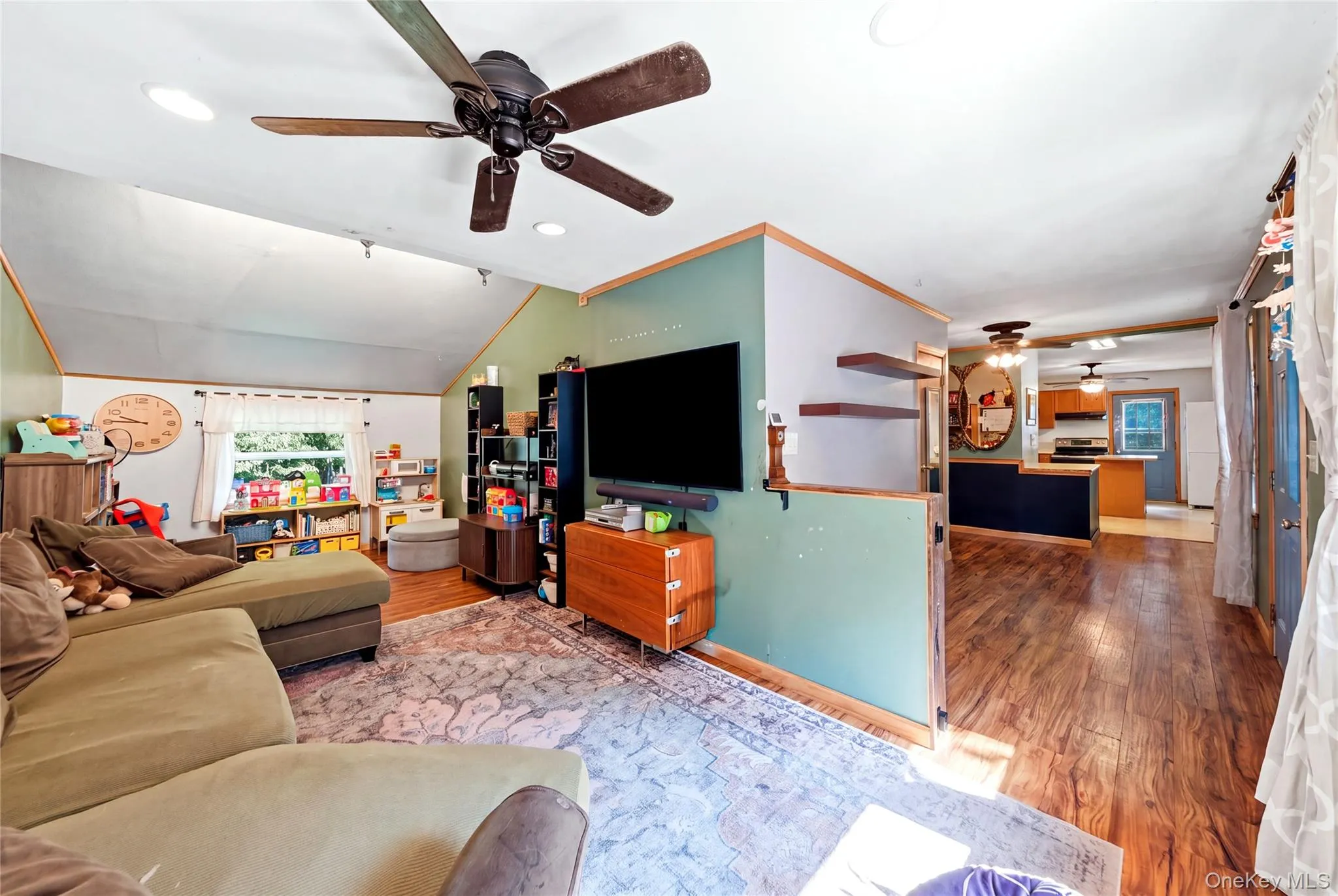 107 Andreano Avenue, Brookhaven, NY, 3 Bedrooms Bedrooms, 7 Rooms Rooms,2 BathroomsBathrooms,Residential,For Rent,Andreano,0,1040226 107 Andreano Avenue, Brookhaven, NY, 3 Bedrooms Bedrooms, 7 Rooms Rooms,2 BathroomsBathrooms,Residential,For Rent,Andreano,0,1040226