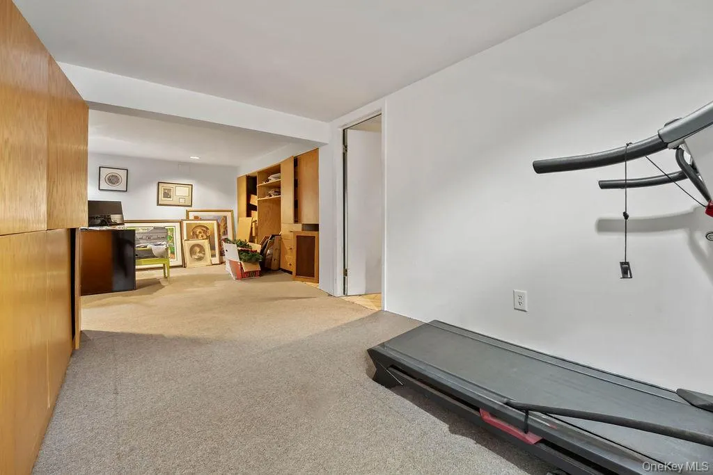 103 Waters Edge, Clarkstown, NY, 5 Bedrooms Bedrooms, 10 Rooms Rooms,3 BathroomsBathrooms,Residential,For Rent,Waters Edge,0,1040227 103 Waters Edge, Clarkstown, NY, 5 Bedrooms Bedrooms, 10 Rooms Rooms,3 BathroomsBathrooms,Residential,For Rent,Waters Edge,0,1040227