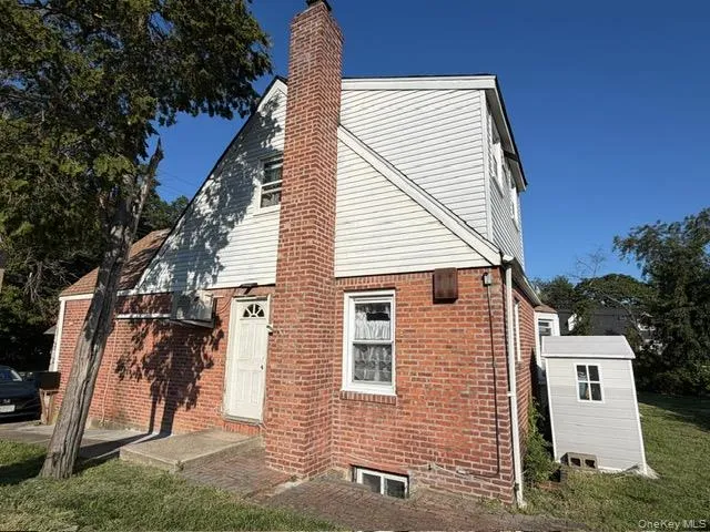 134 Stuart Avenue, Hempstead, NY, 3 Bedrooms Bedrooms, 6 Rooms Rooms,1 BathroomBathrooms,Residential Lease,For Rent,Stuart,0,1040232 134 Stuart Avenue, Hempstead, NY, 3 Bedrooms Bedrooms, 6 Rooms Rooms,1 BathroomBathrooms,Residential Lease,For Rent,Stuart,0,1040232