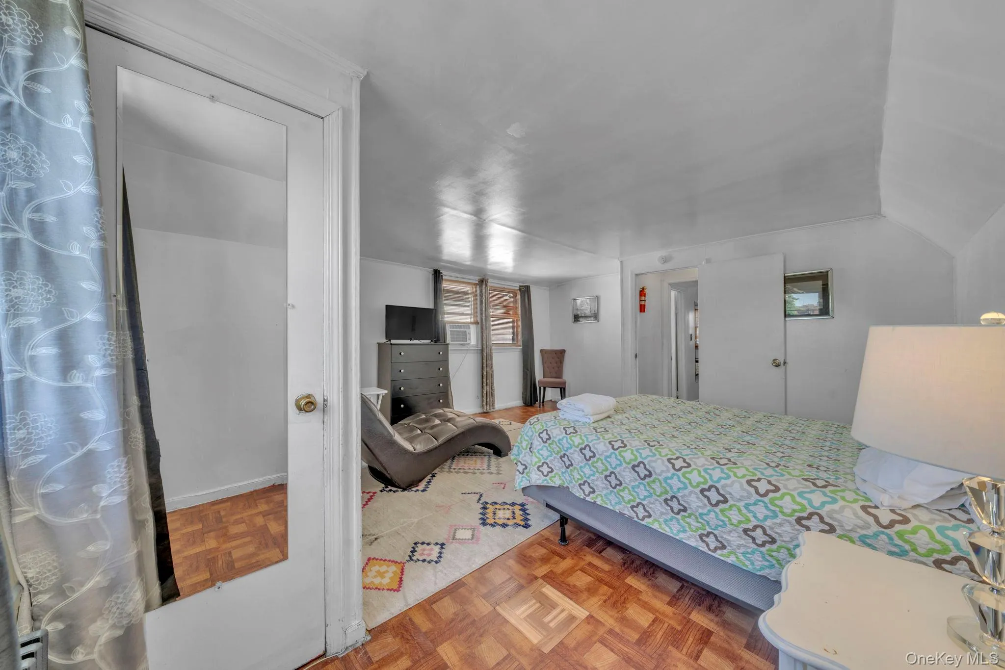 195 Alabama Avenue, Hempstead, NY, 4 Bedrooms Bedrooms, 8 Rooms Rooms,2 BathroomsBathrooms,Residential,For Rent,Alabama,0,1040234 195 Alabama Avenue, Hempstead, NY, 4 Bedrooms Bedrooms, 8 Rooms Rooms,2 BathroomsBathrooms,Residential,For Rent,Alabama,0,1040234