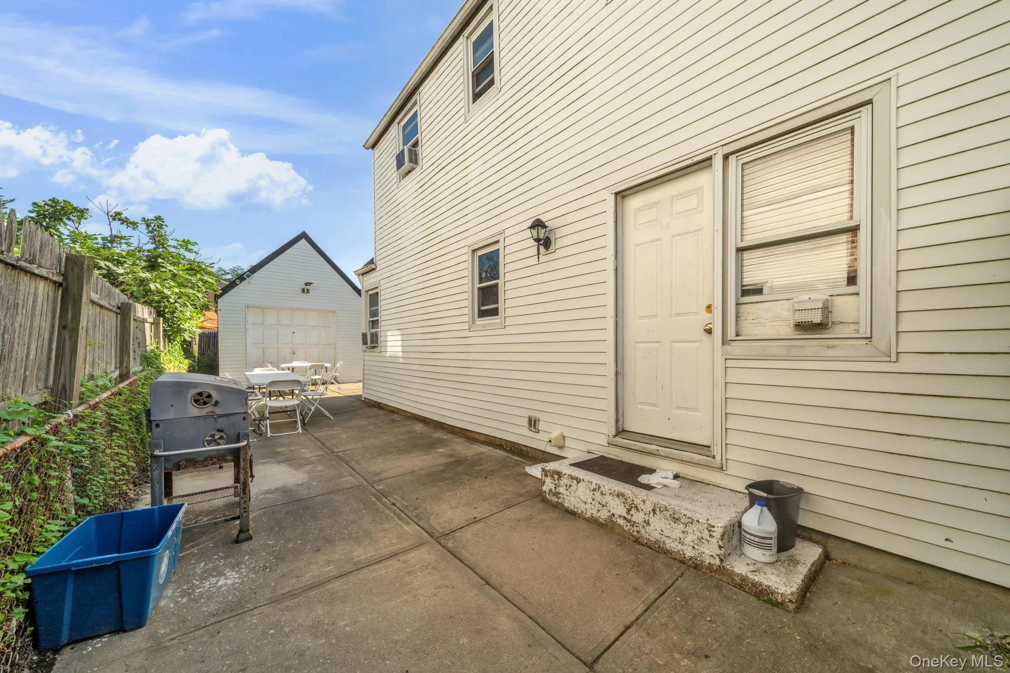 195 Alabama Avenue, Hempstead, NY, 4 Bedrooms Bedrooms, 8 Rooms Rooms,2 BathroomsBathrooms,Residential,For Rent,Alabama,0,1040234 195 Alabama Avenue, Hempstead, NY, 4 Bedrooms Bedrooms, 8 Rooms Rooms,2 BathroomsBathrooms,Residential,For Rent,Alabama,0,1040234